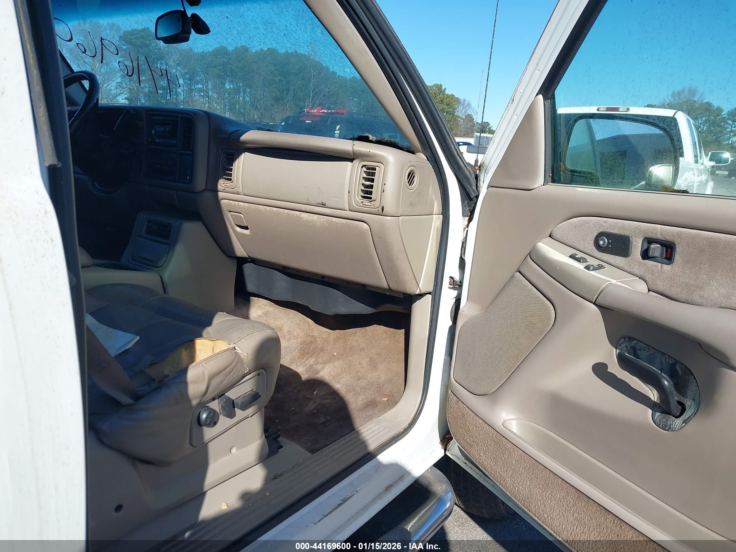 GMC SIERRA image 5