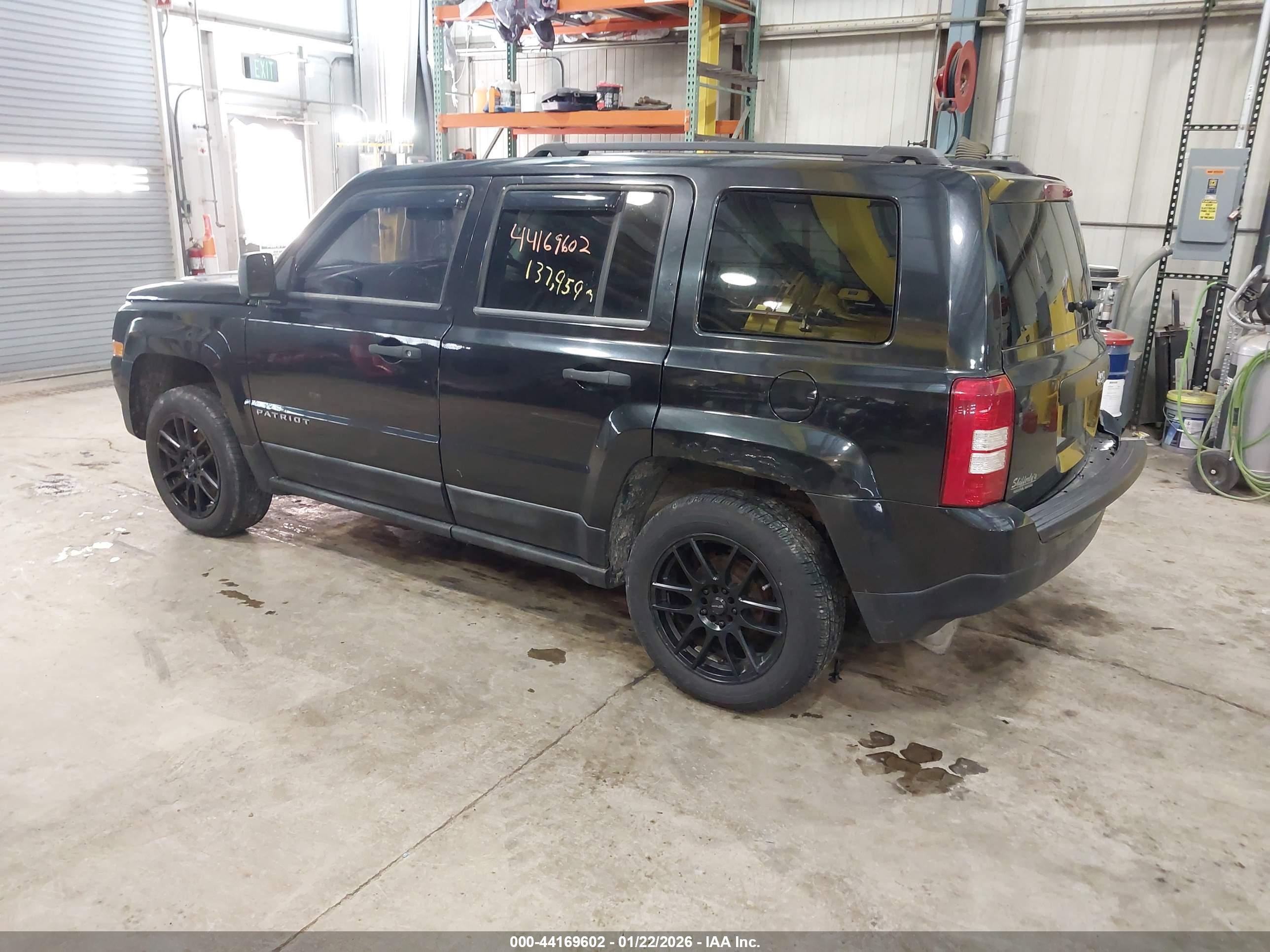 JEEP PATRIOT image 3