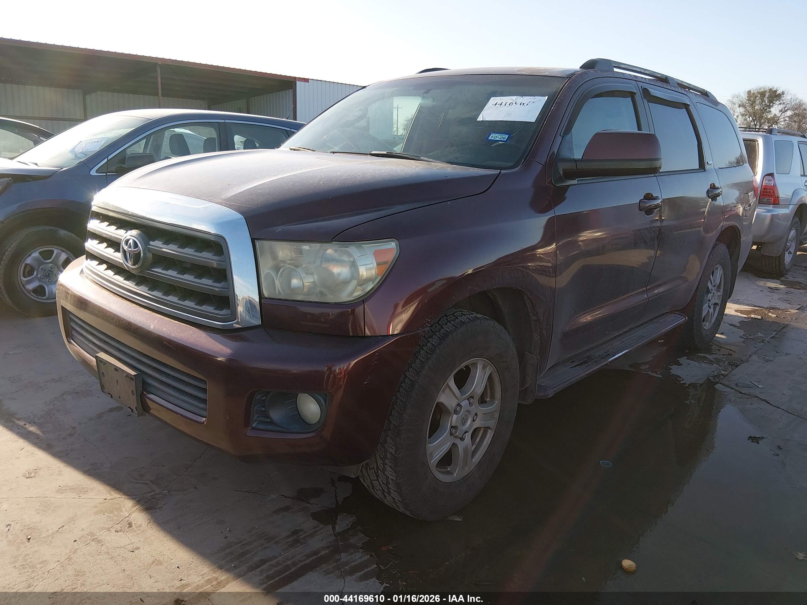 TOYOTA SEQUOIA image 2