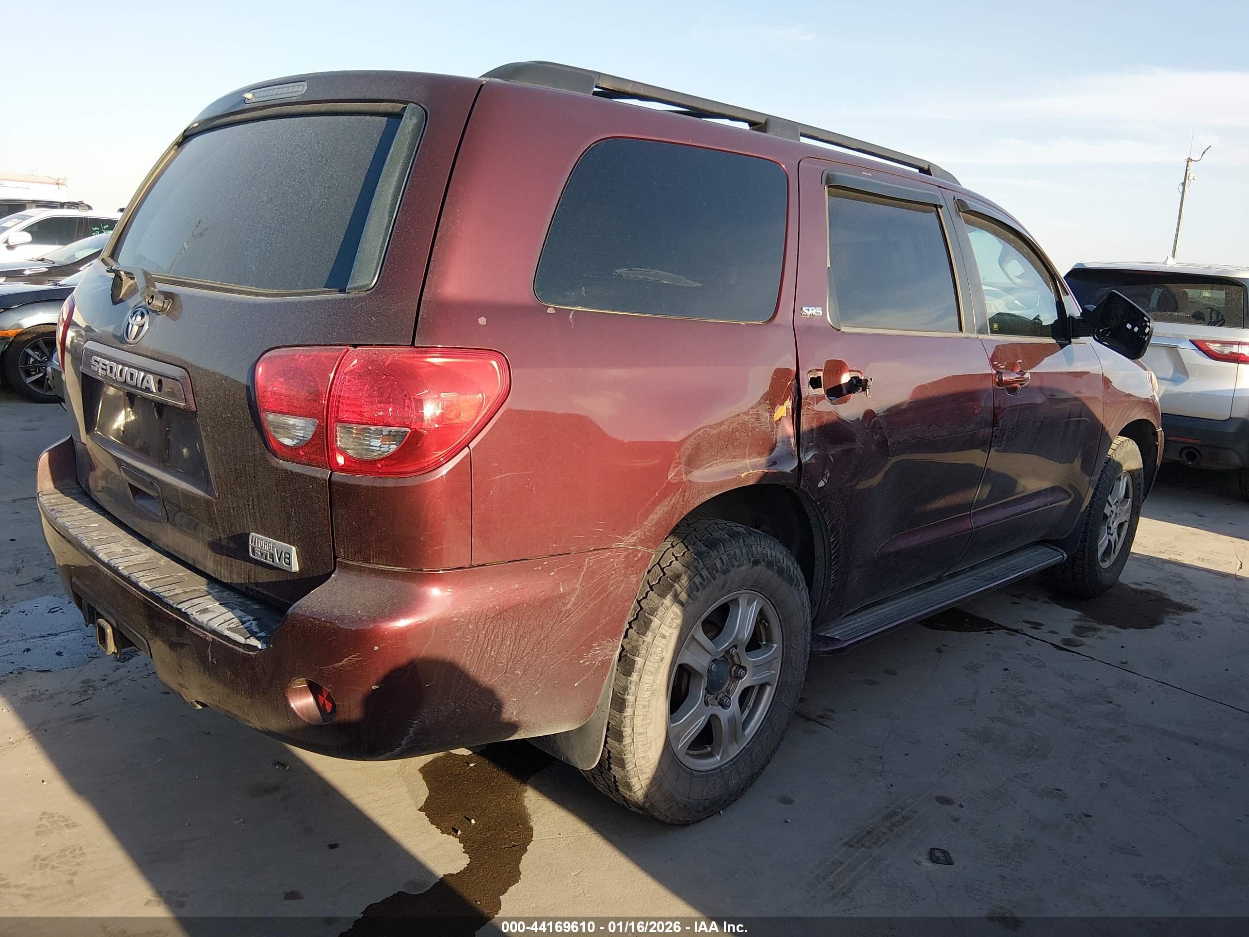 TOYOTA SEQUOIA image 4