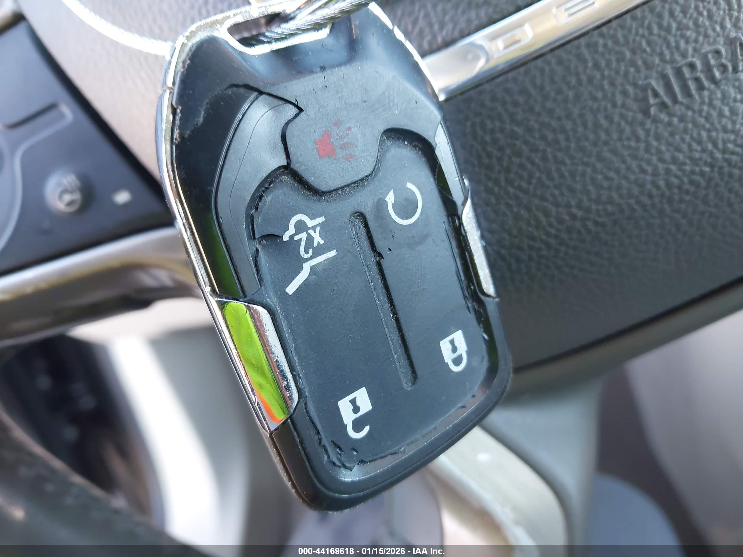 GMC TERRAIN image 11