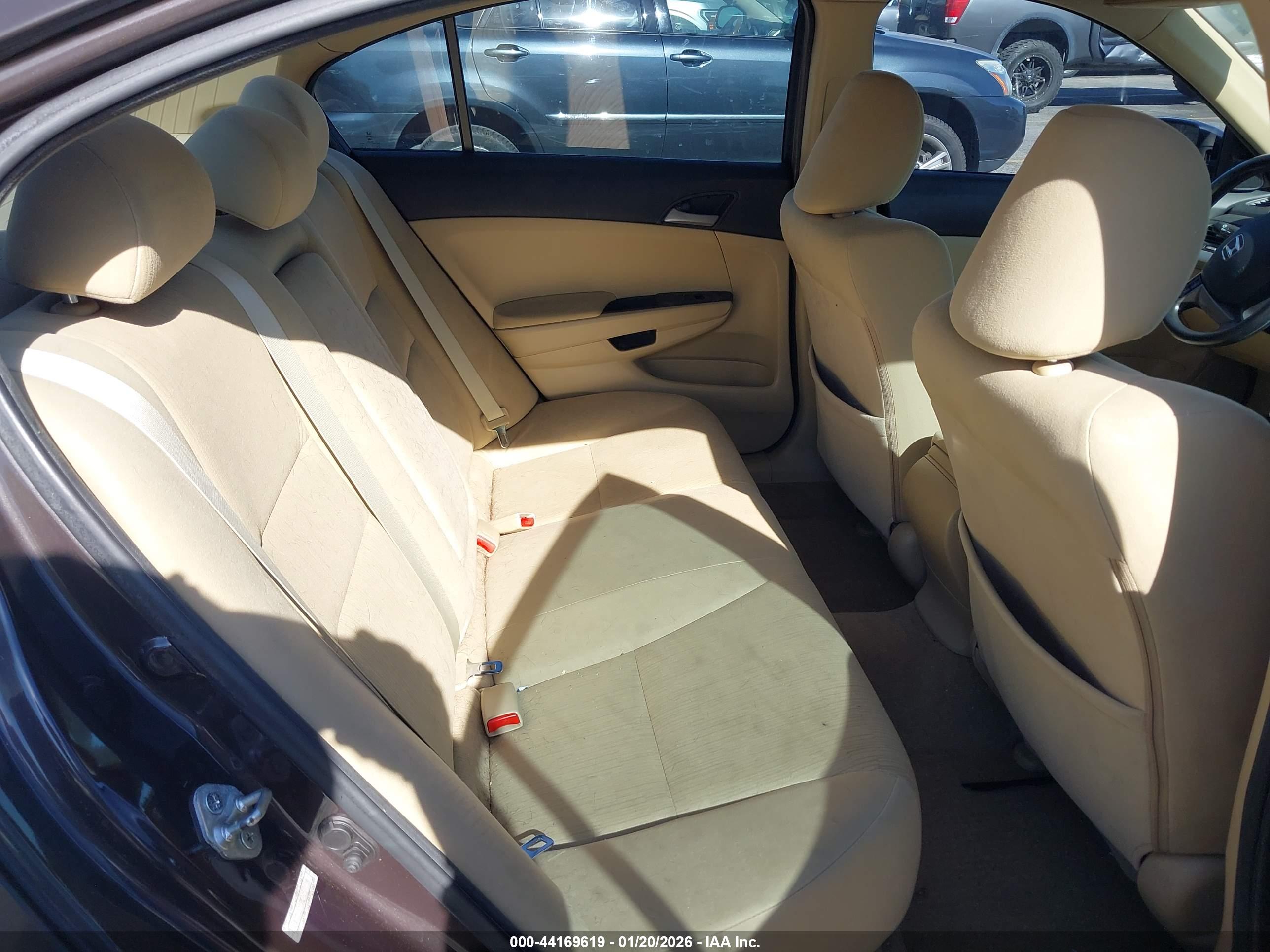 HONDA ACCORD image 8