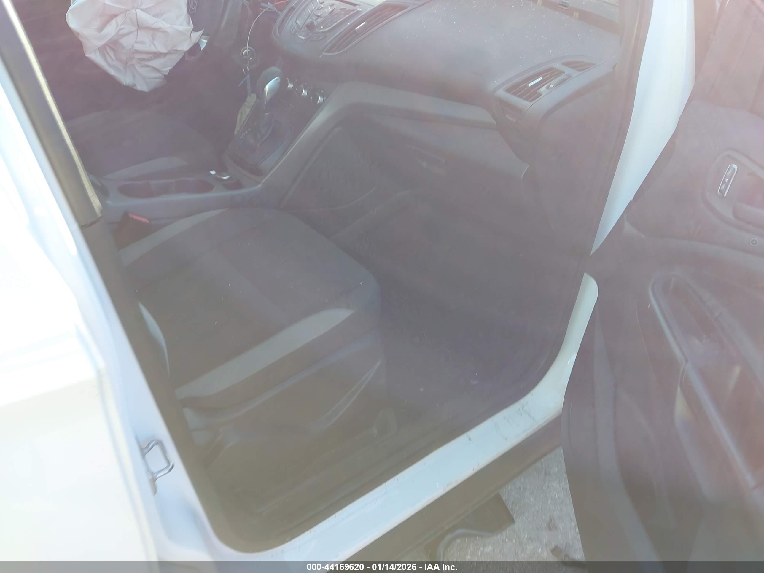 FORD ESCAPE image 5