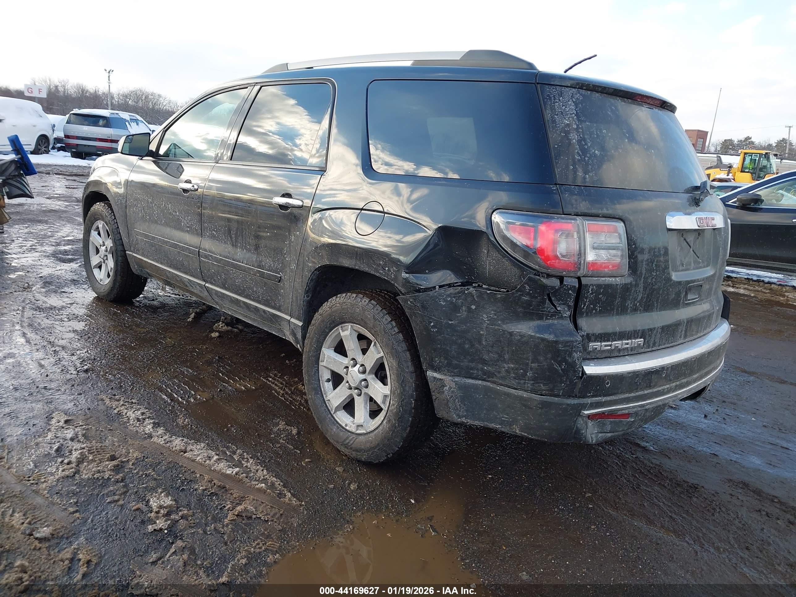 GMC ACADIA image 3