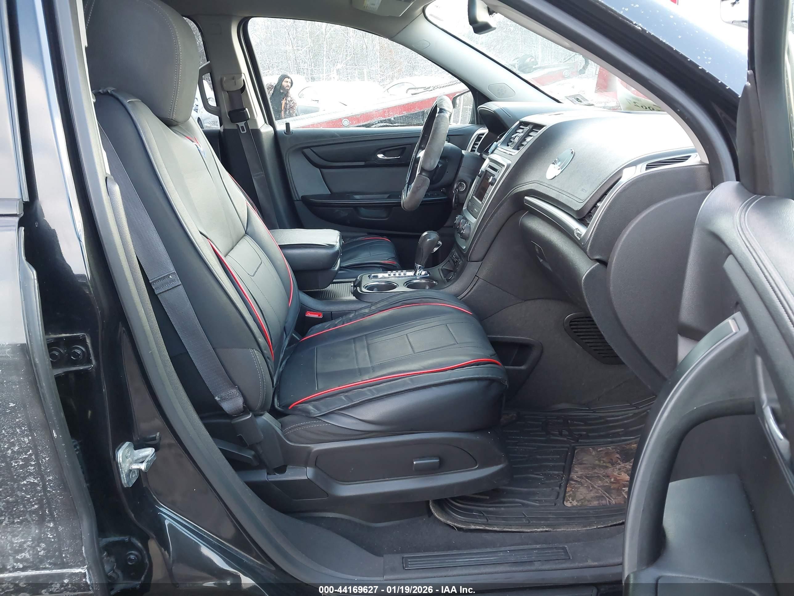 GMC ACADIA image 5