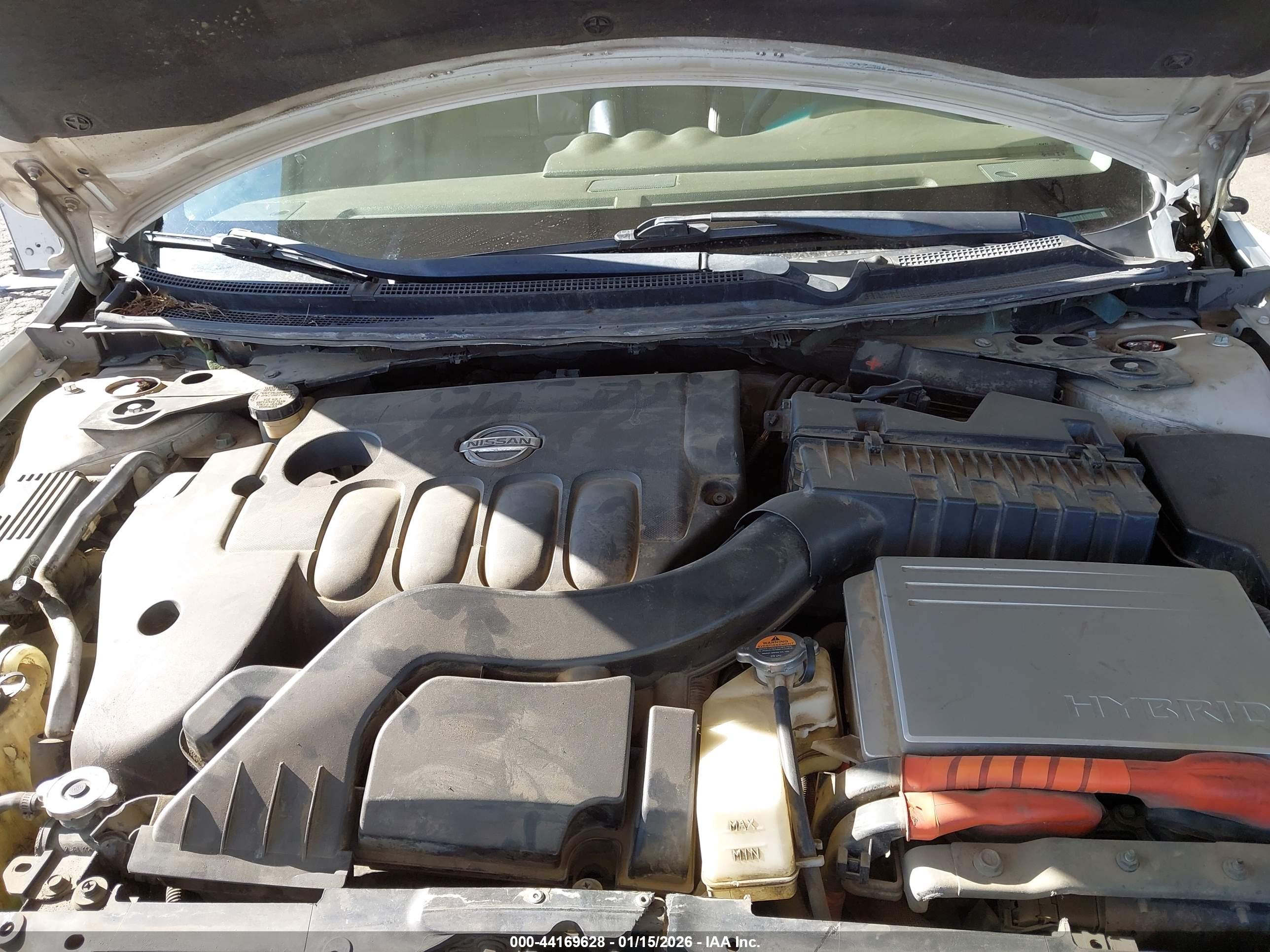 NISSAN ALTIMA image 10