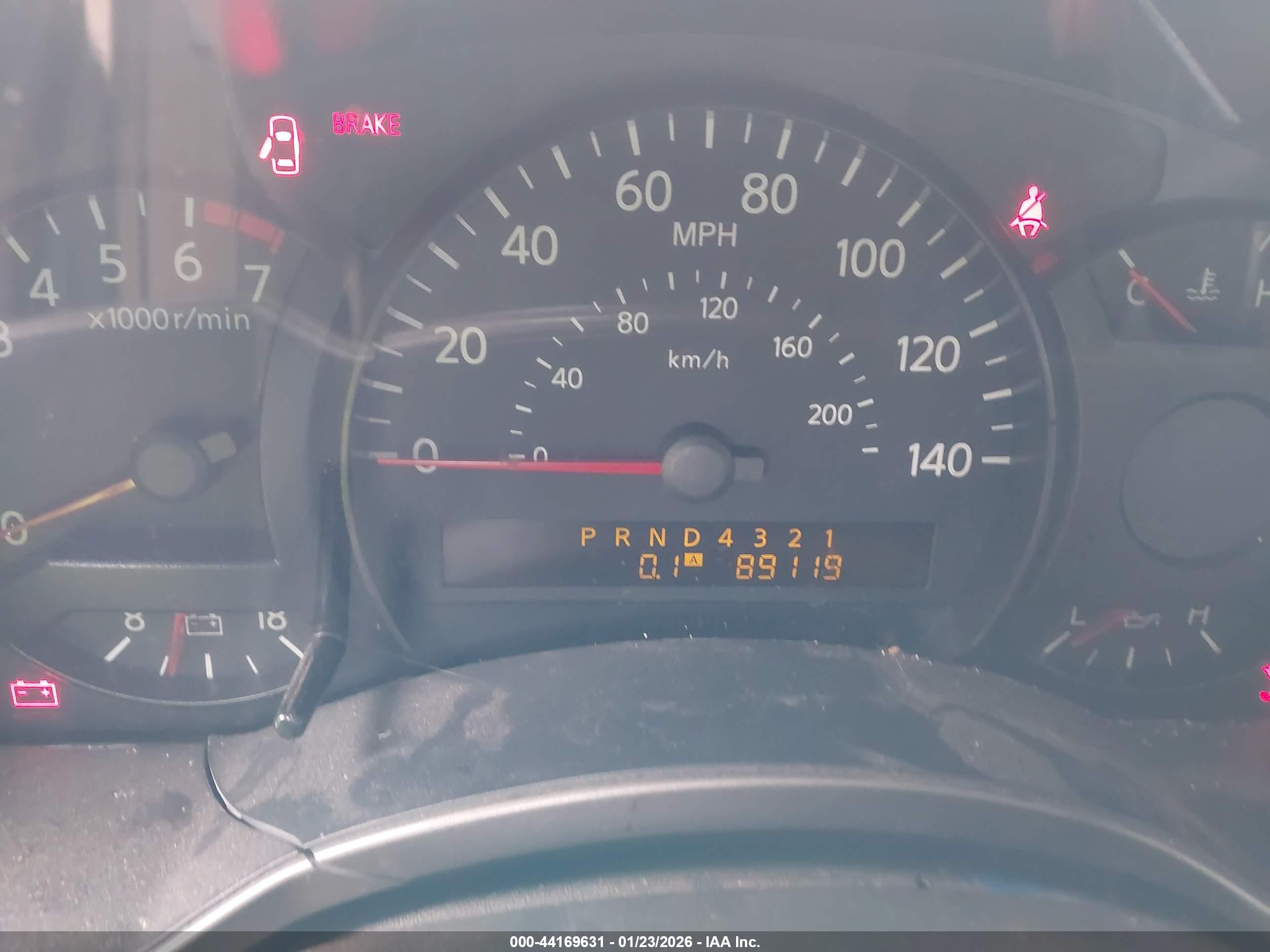 NISSAN TITAN image 7