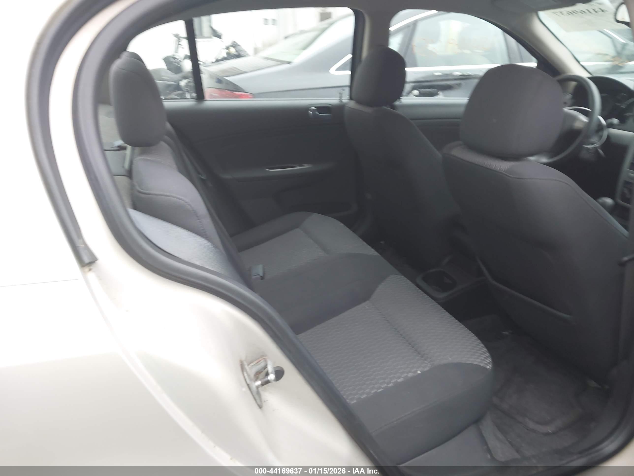 CHEVROLET COBALT image 8