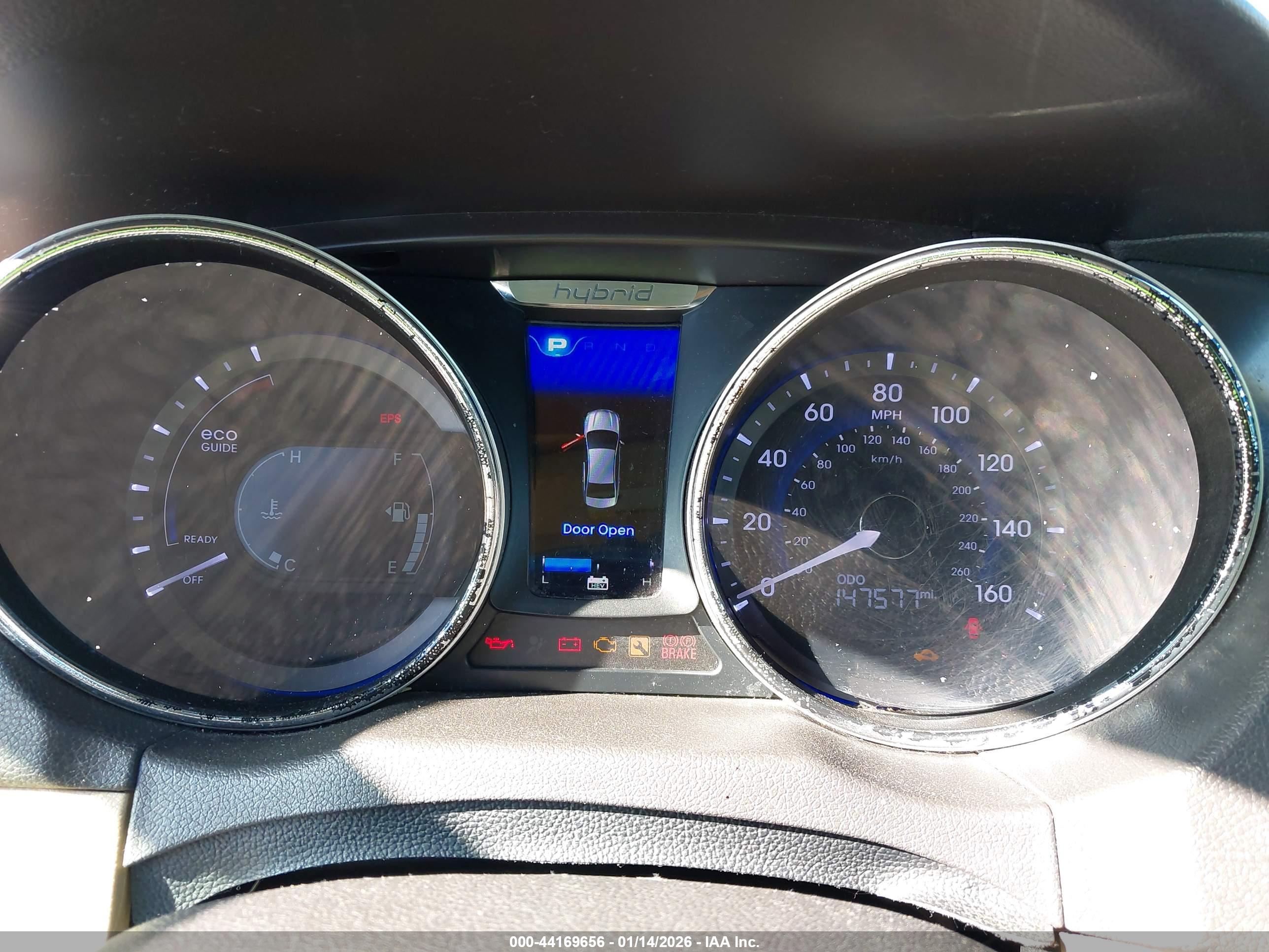 HYUNDAI SONATA image 7