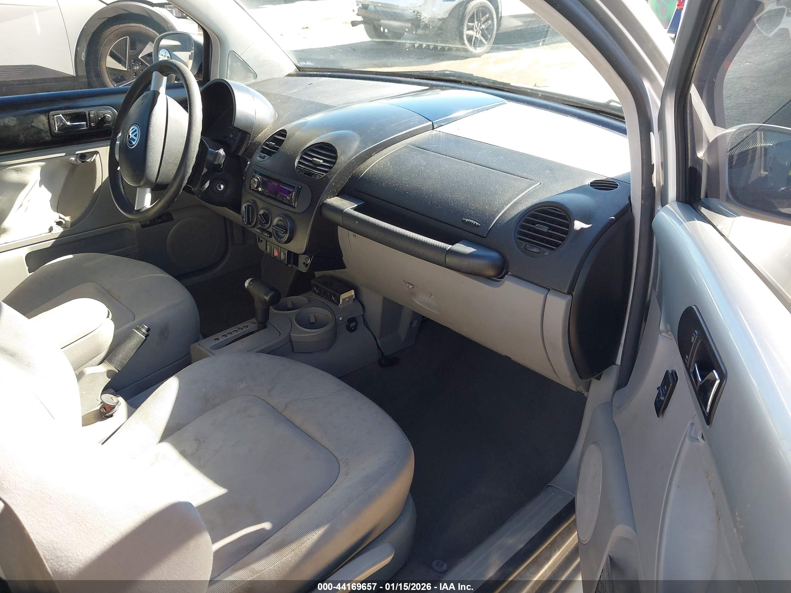 VOLKSWAGEN NEW image 5