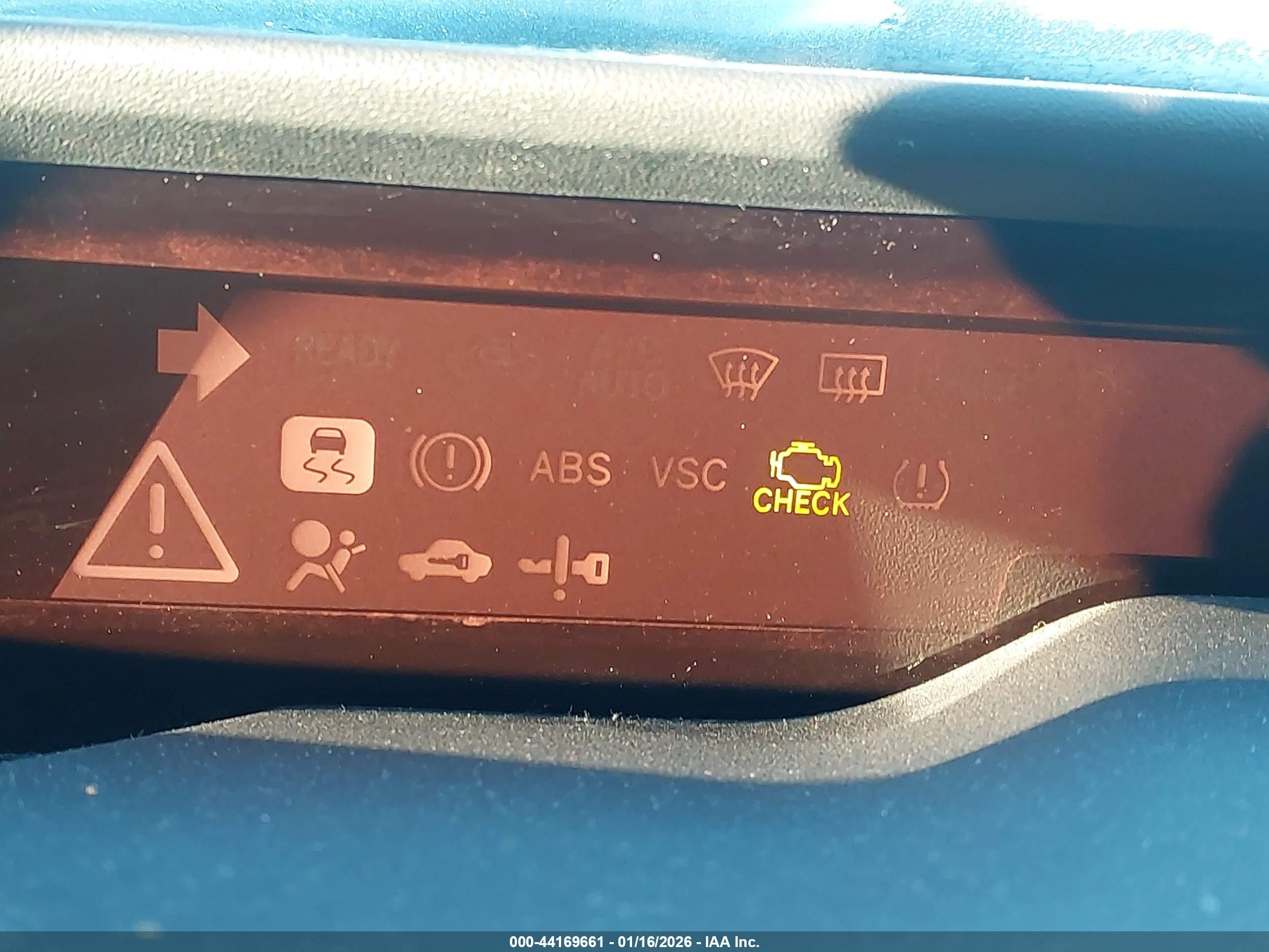 TOYOTA PRIUS image 7