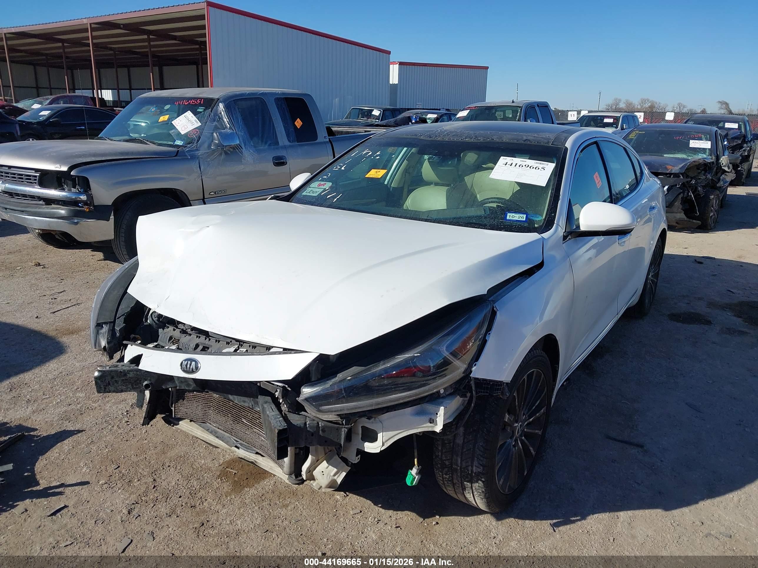 KIA CADENZA image 2