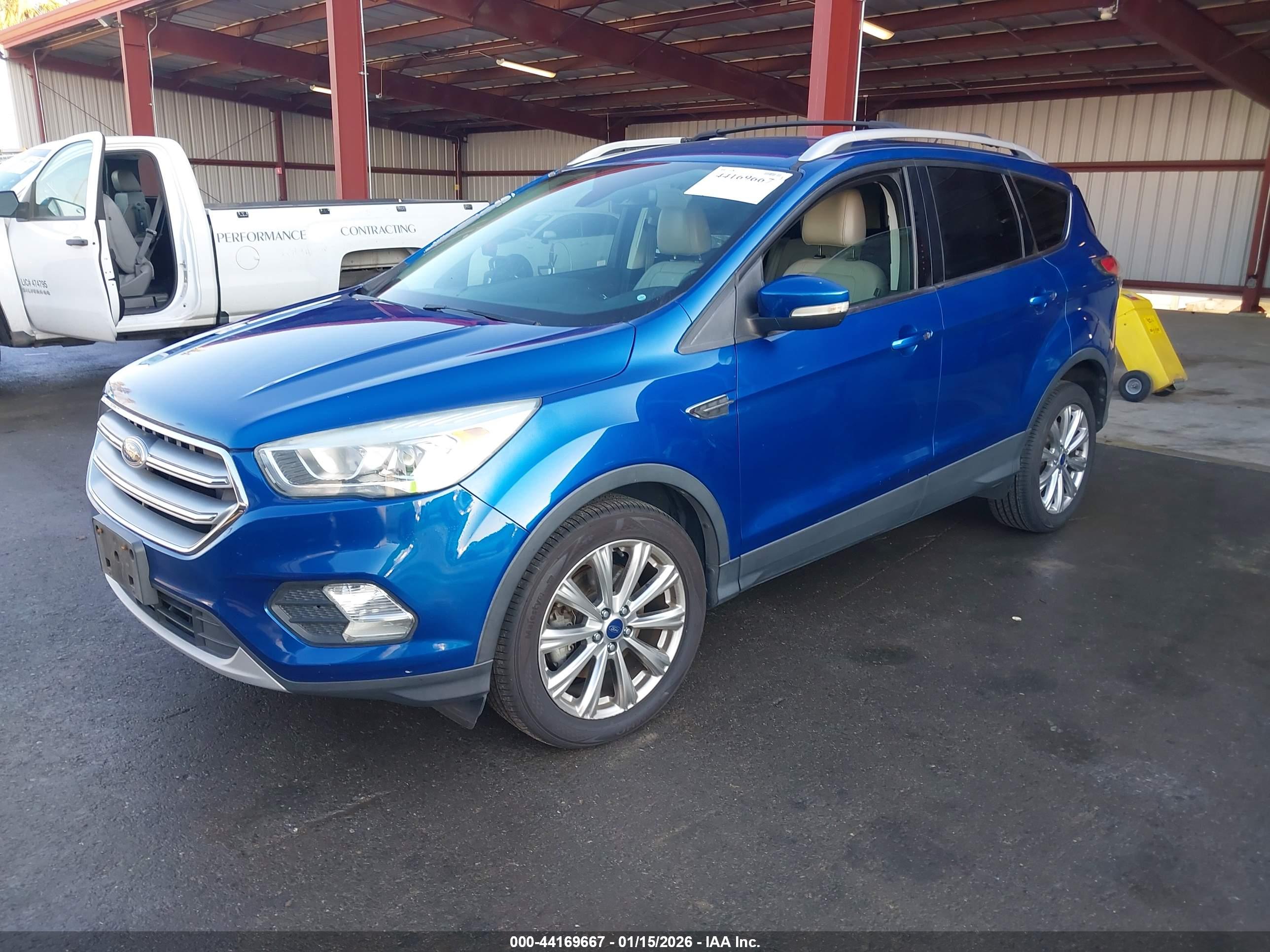 FORD ESCAPE image 2