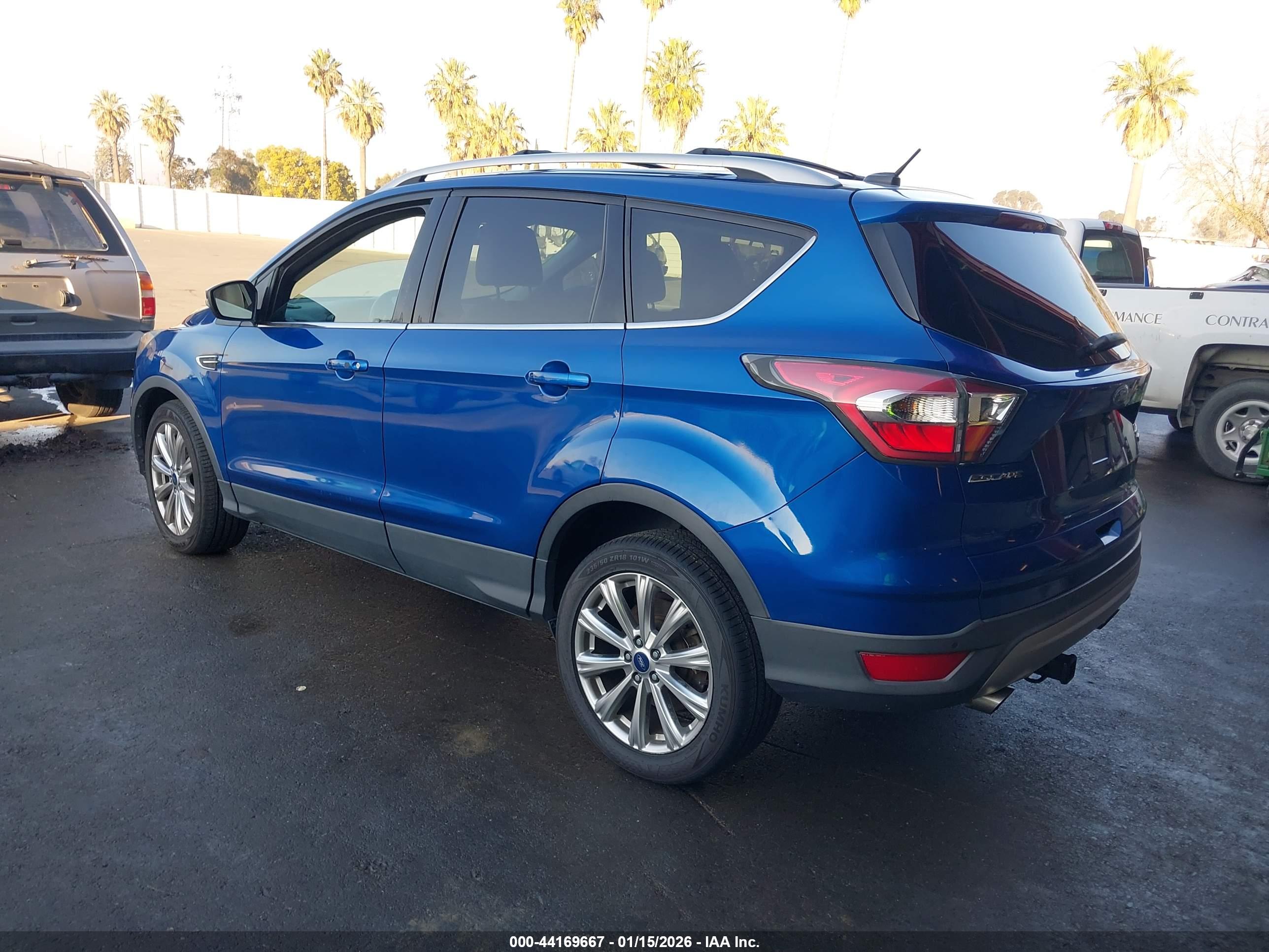 FORD ESCAPE image 3