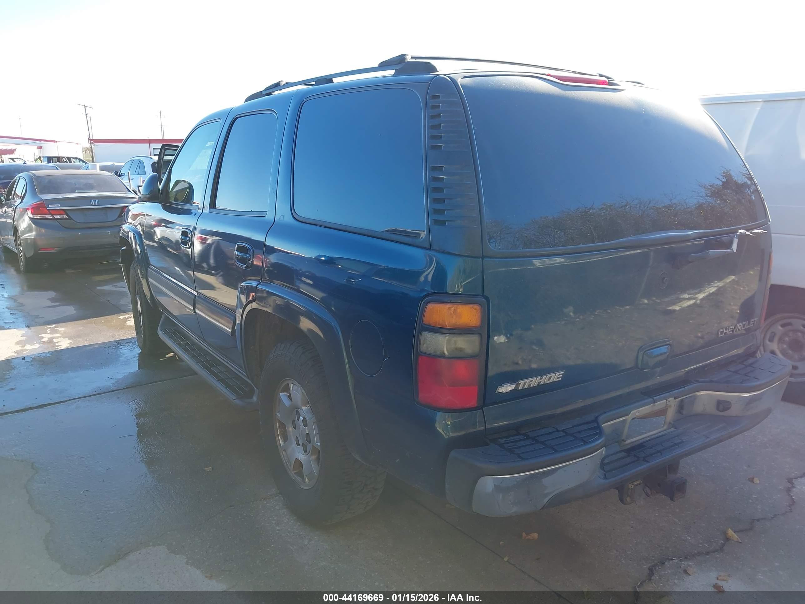 CHEVROLET TAHOE image 3
