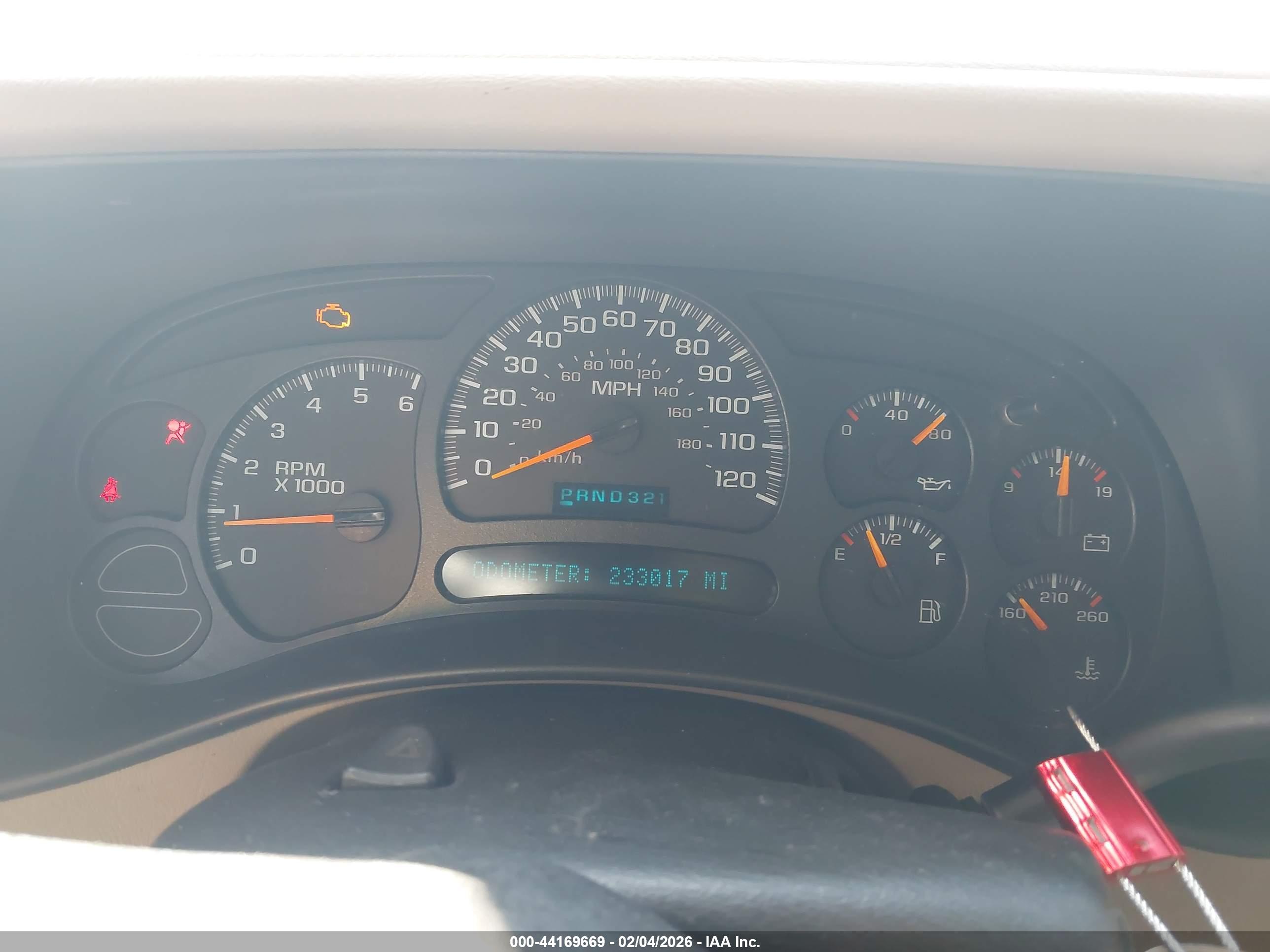 CHEVROLET TAHOE image 7