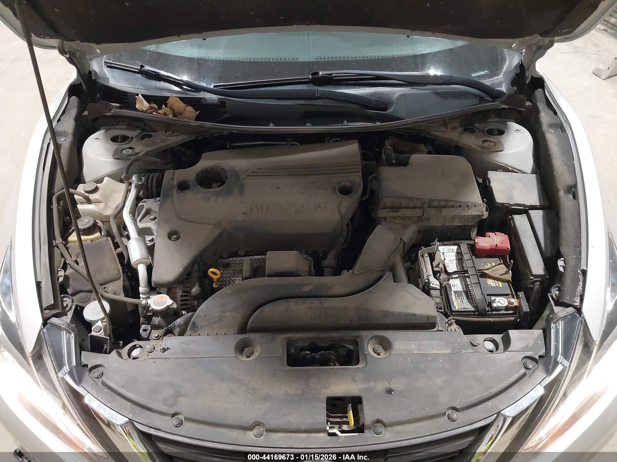 NISSAN ALTIMA image 10