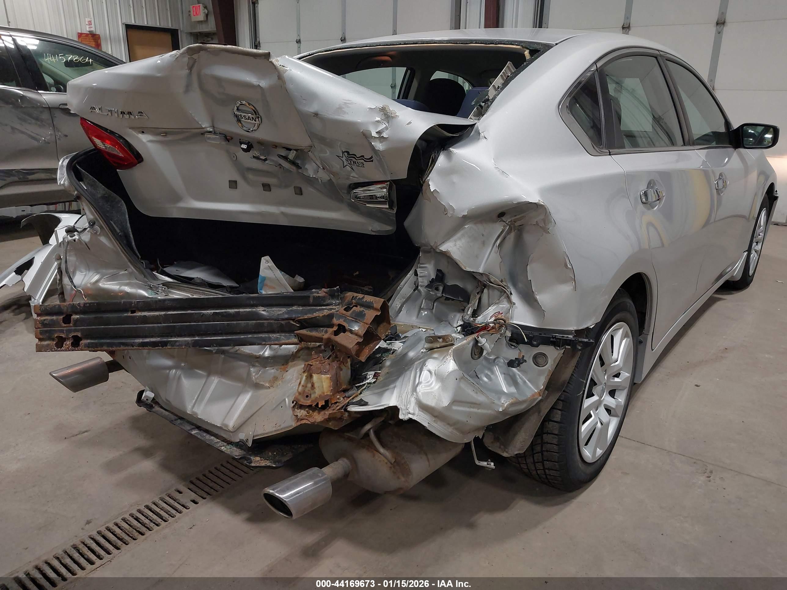 NISSAN ALTIMA image 6