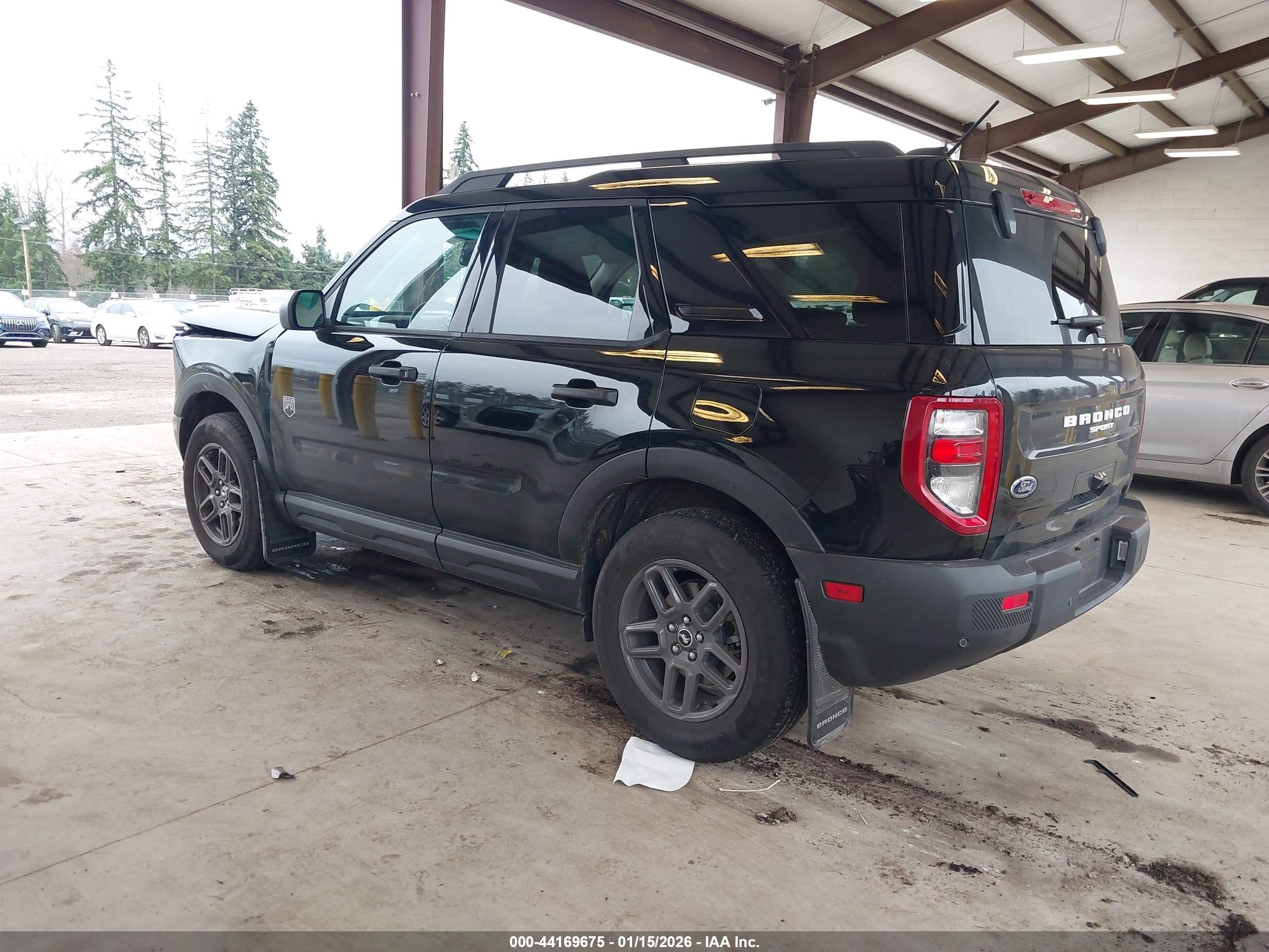 FORD BRONCO image 3