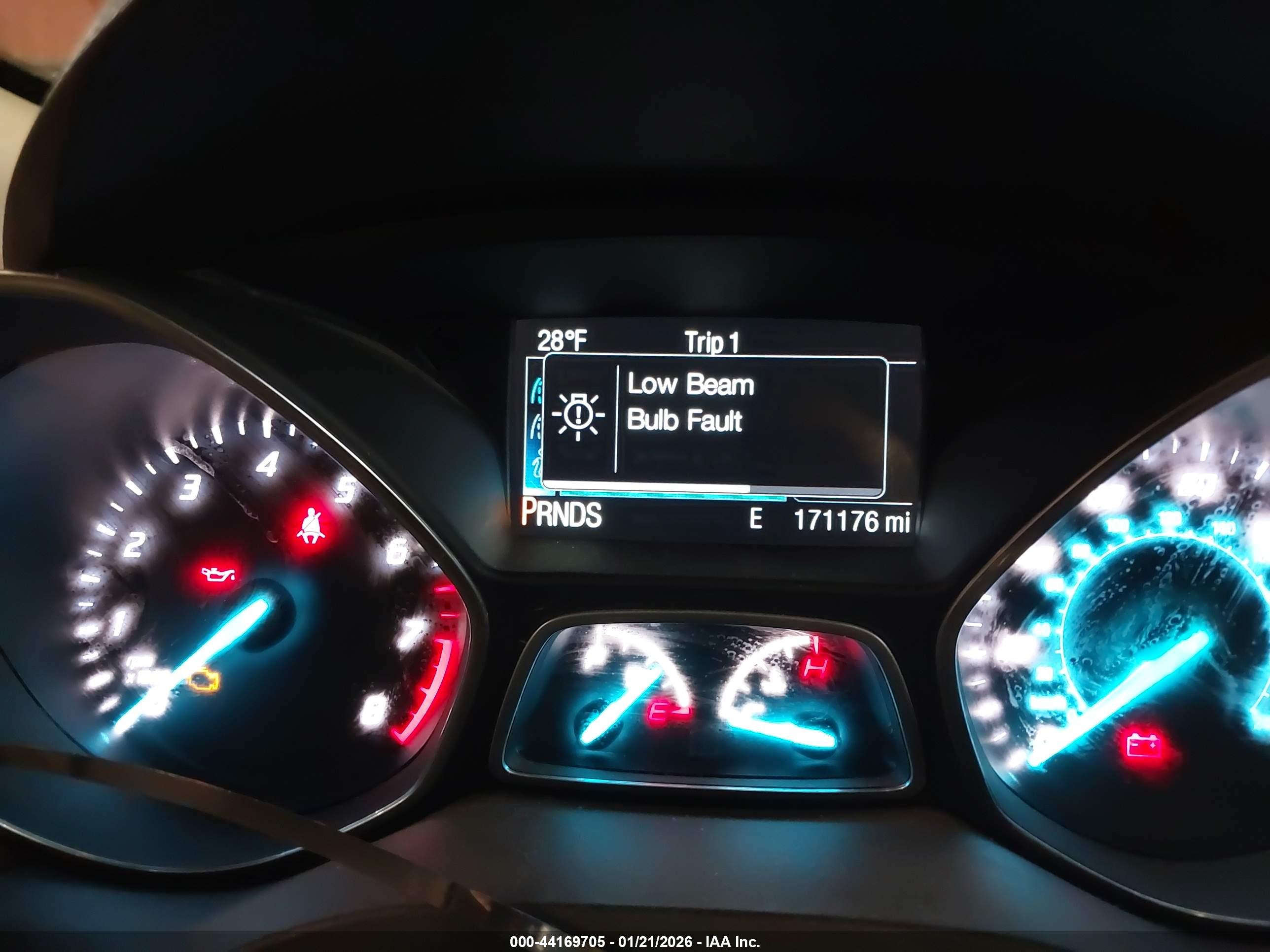 FORD ESCAPE image 7