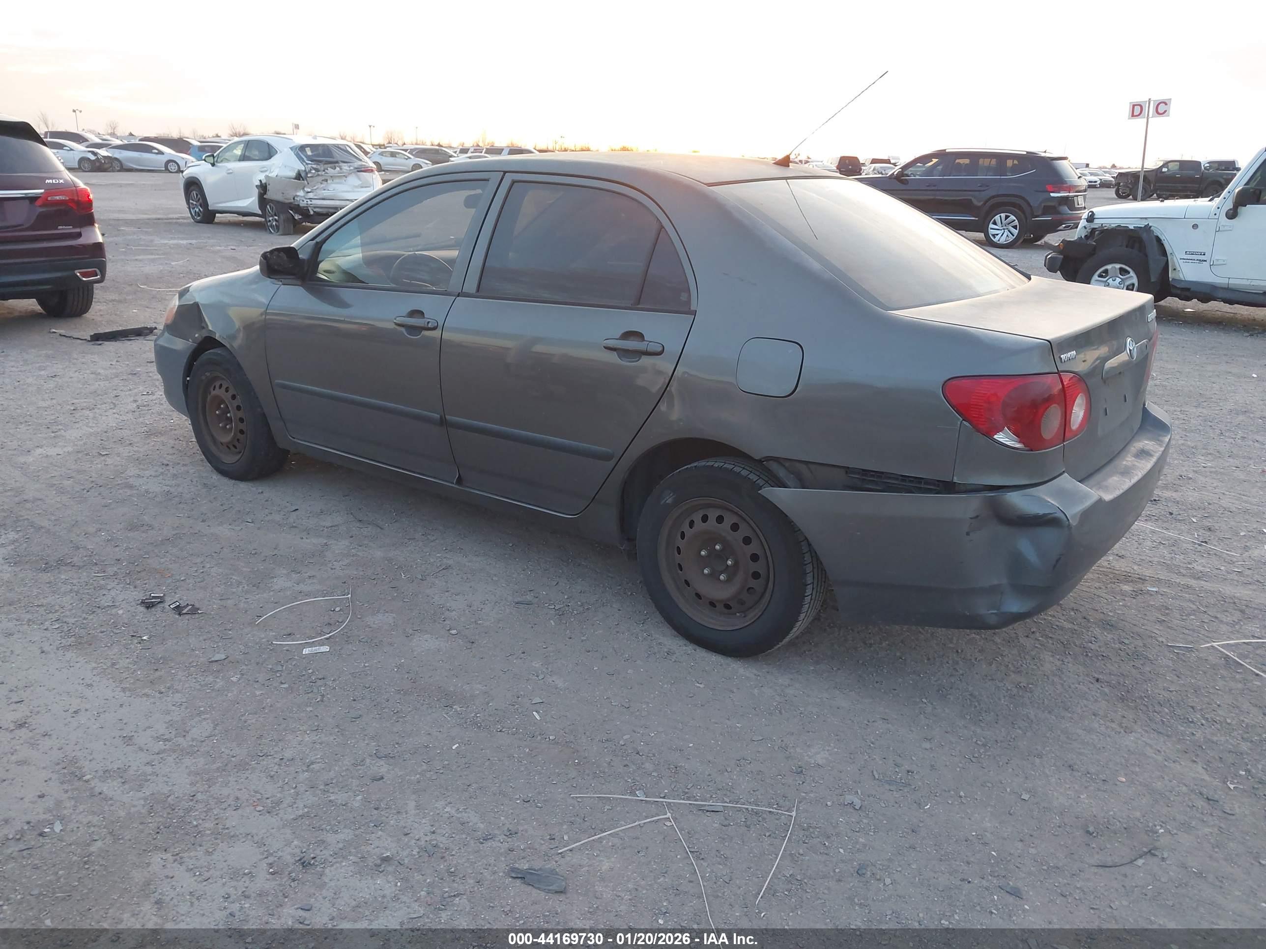 TOYOTA COROLLA image 3