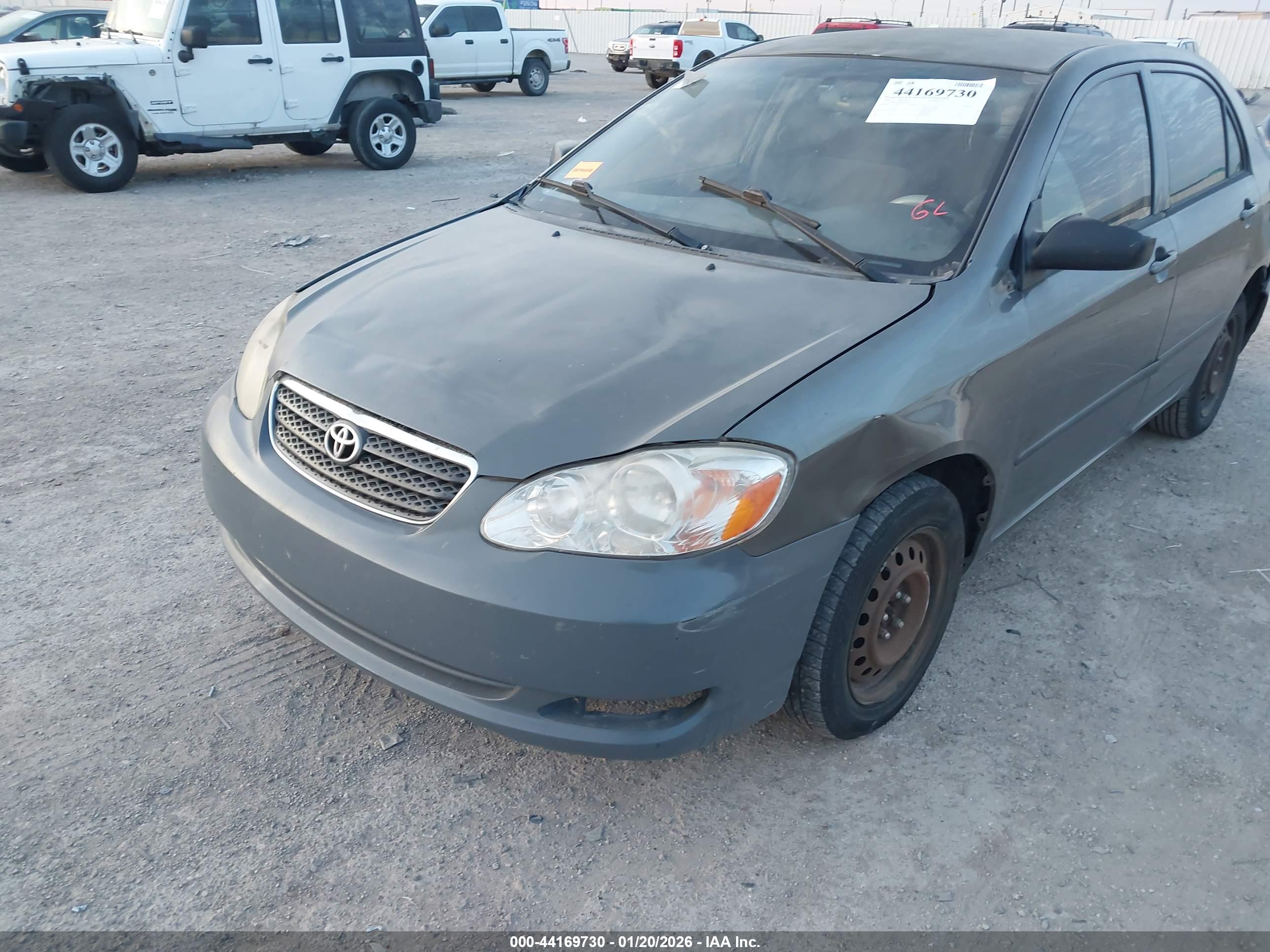 TOYOTA COROLLA image 6
