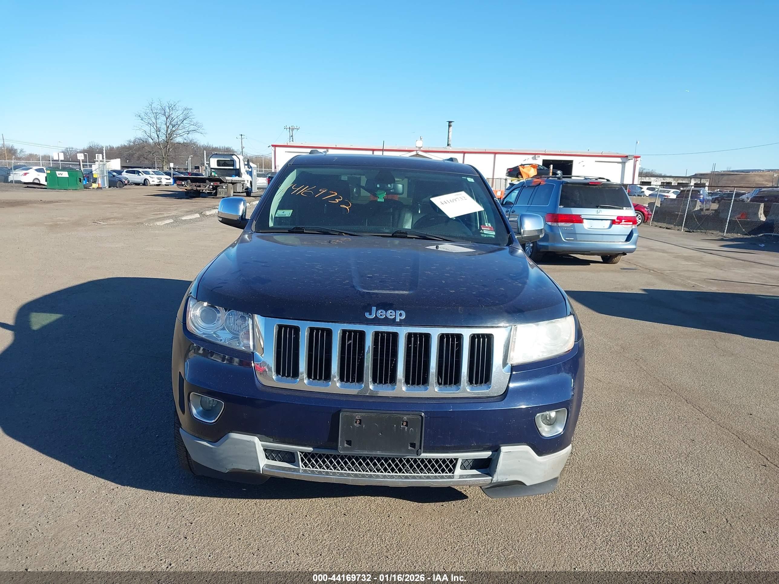JEEP GRAND image 6
