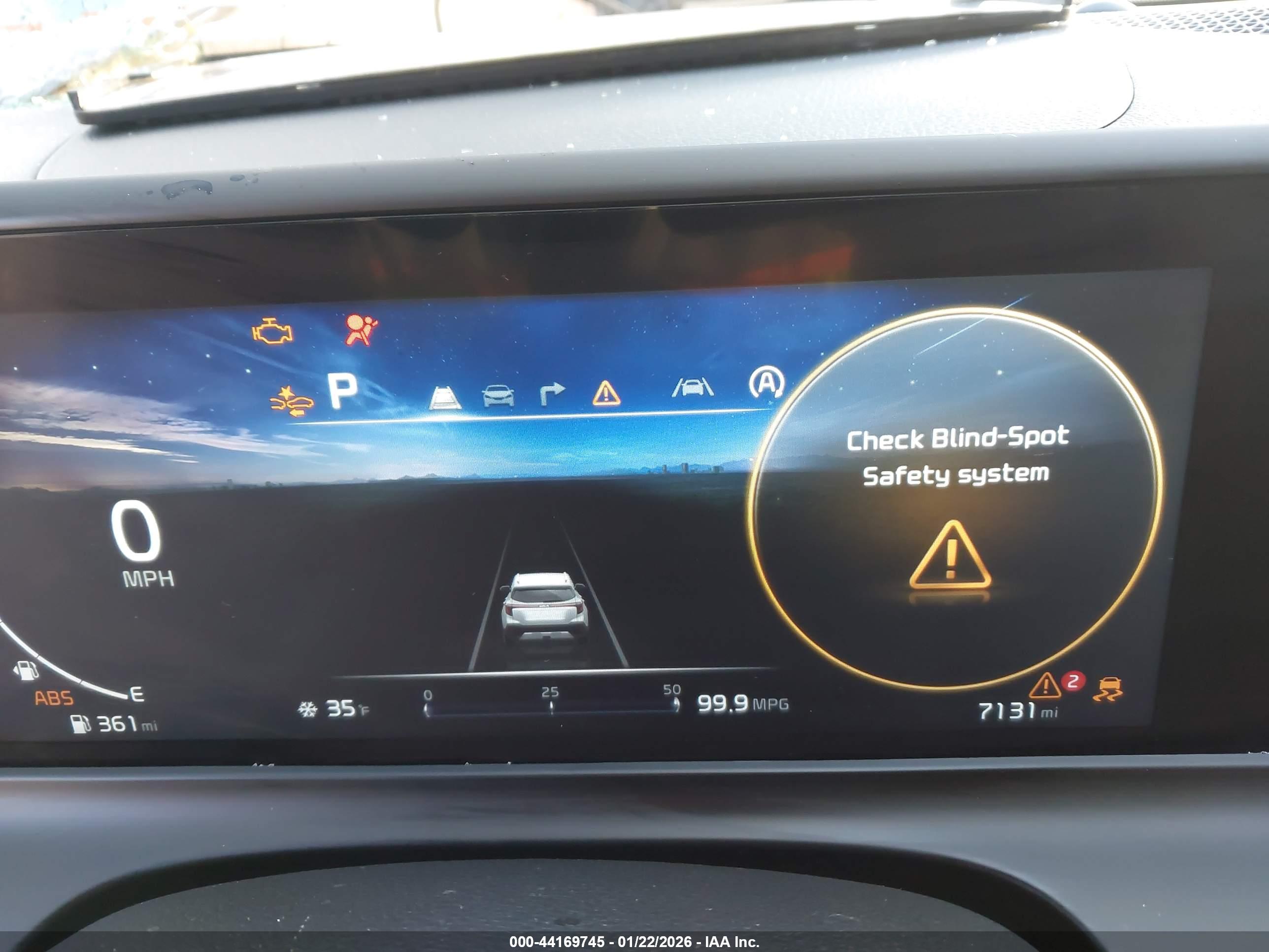 KIA SELTOS image 7