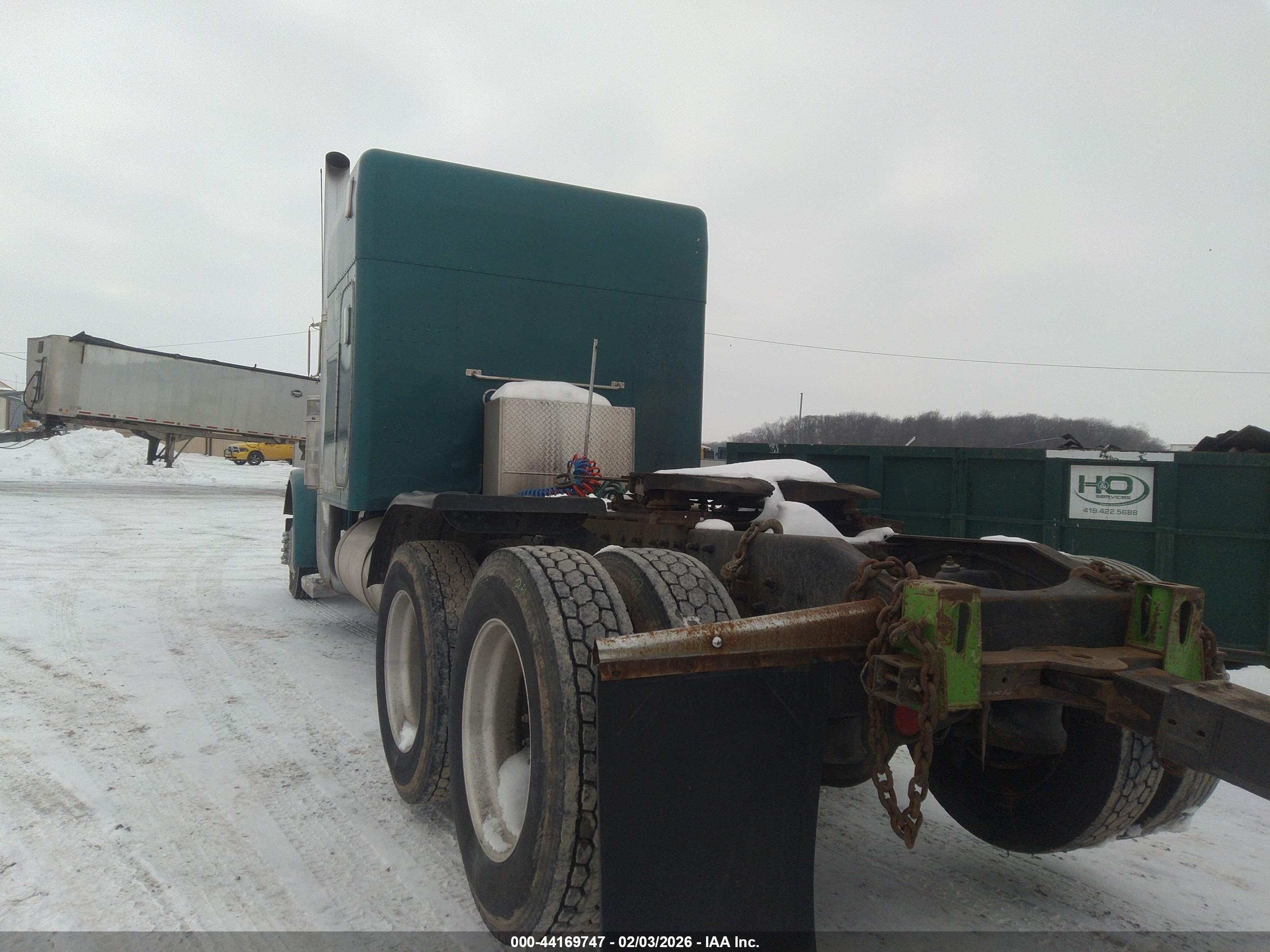 PETERBILT 379 image 3