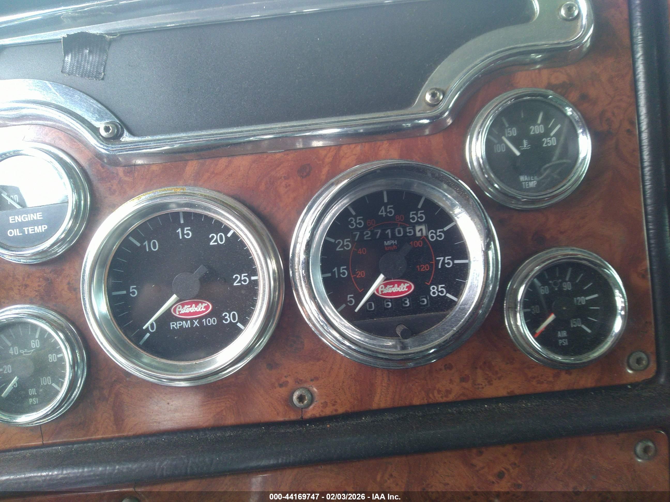 PETERBILT 379 image 6