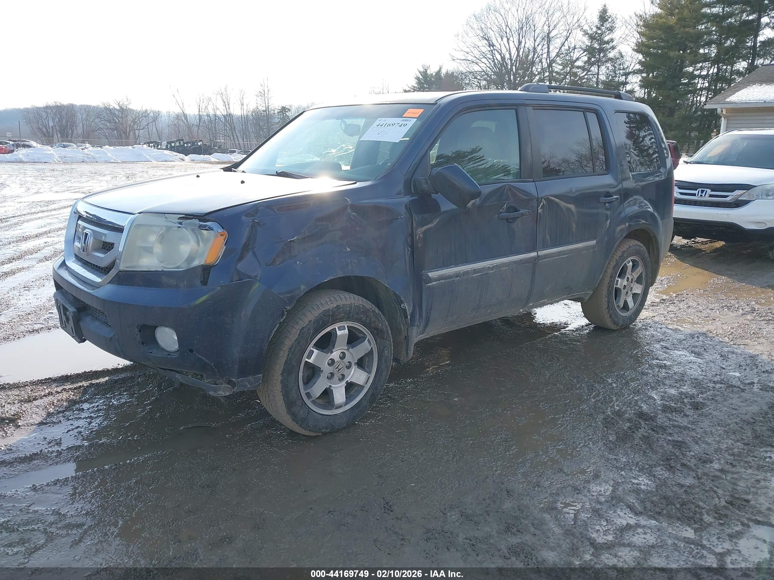 HONDA PILOT image 2