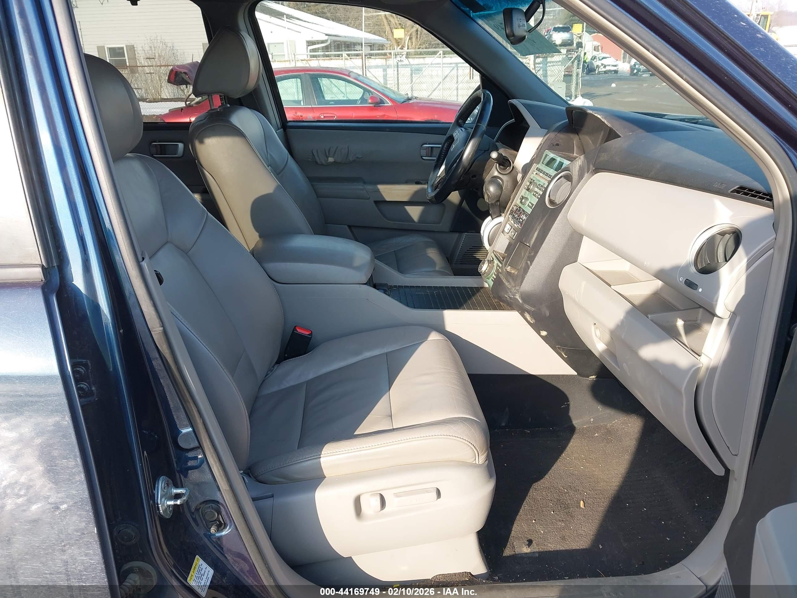 HONDA PILOT image 5