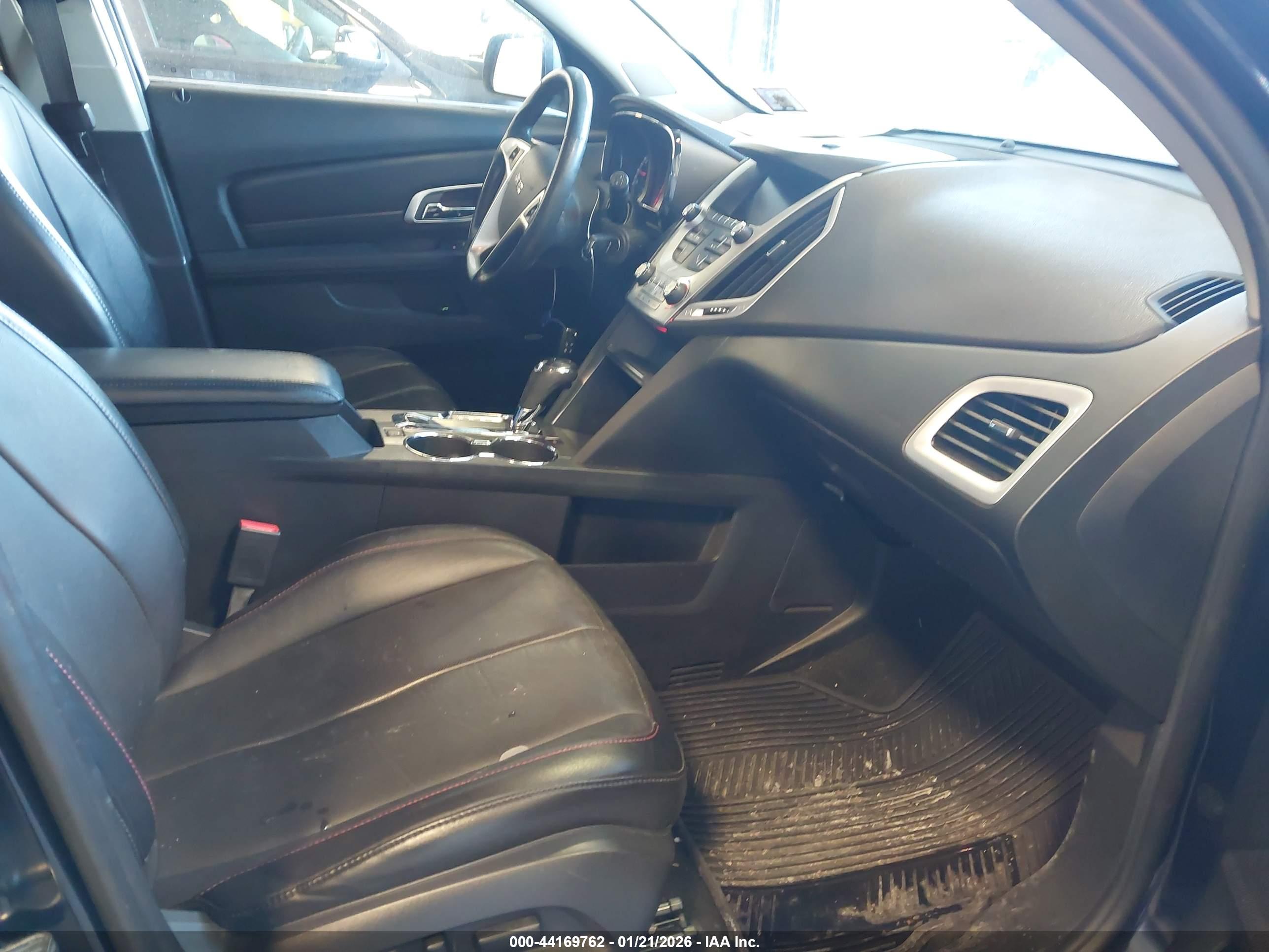GMC TERRAIN image 5