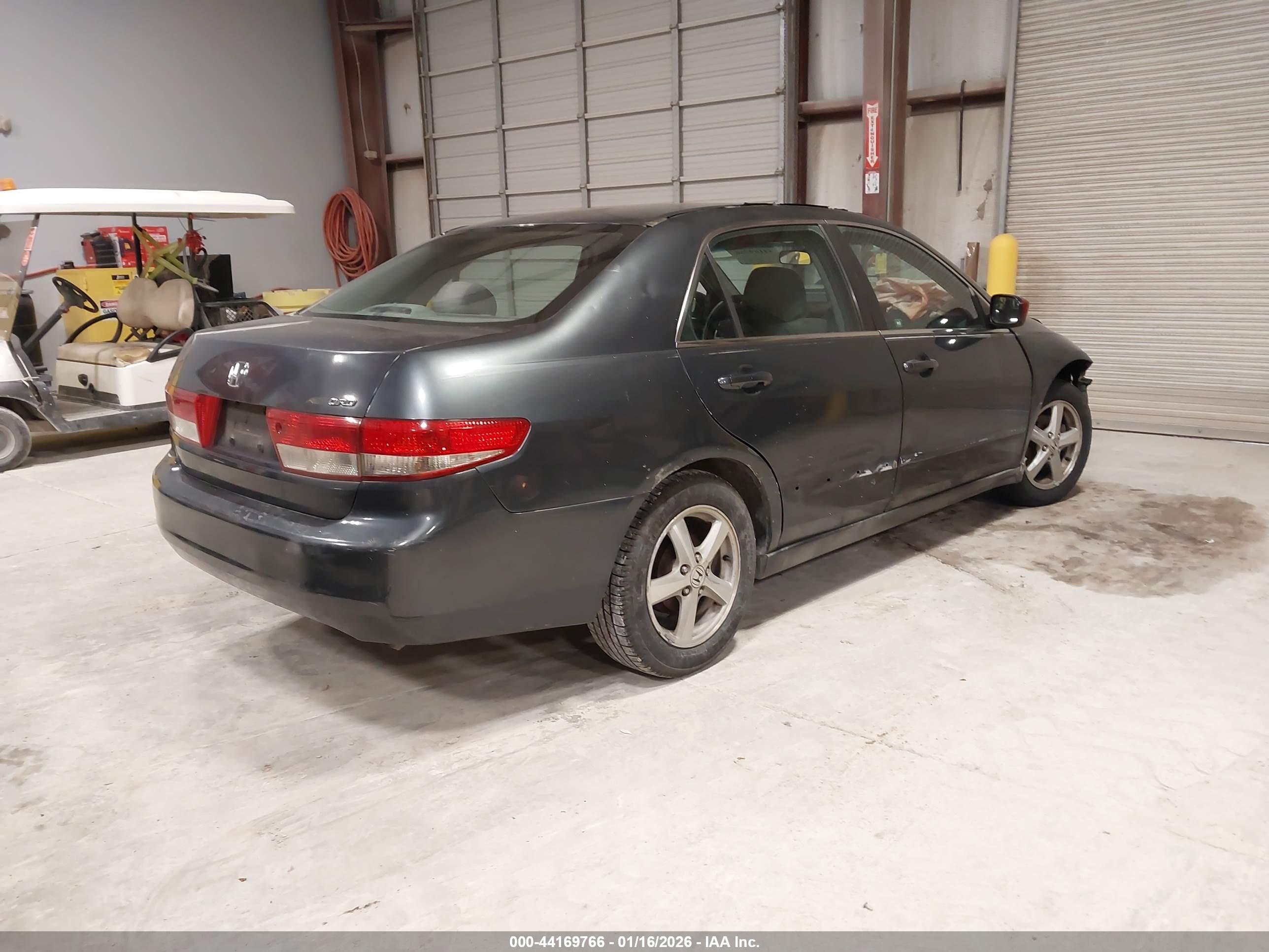 HONDA ACCORD image 4