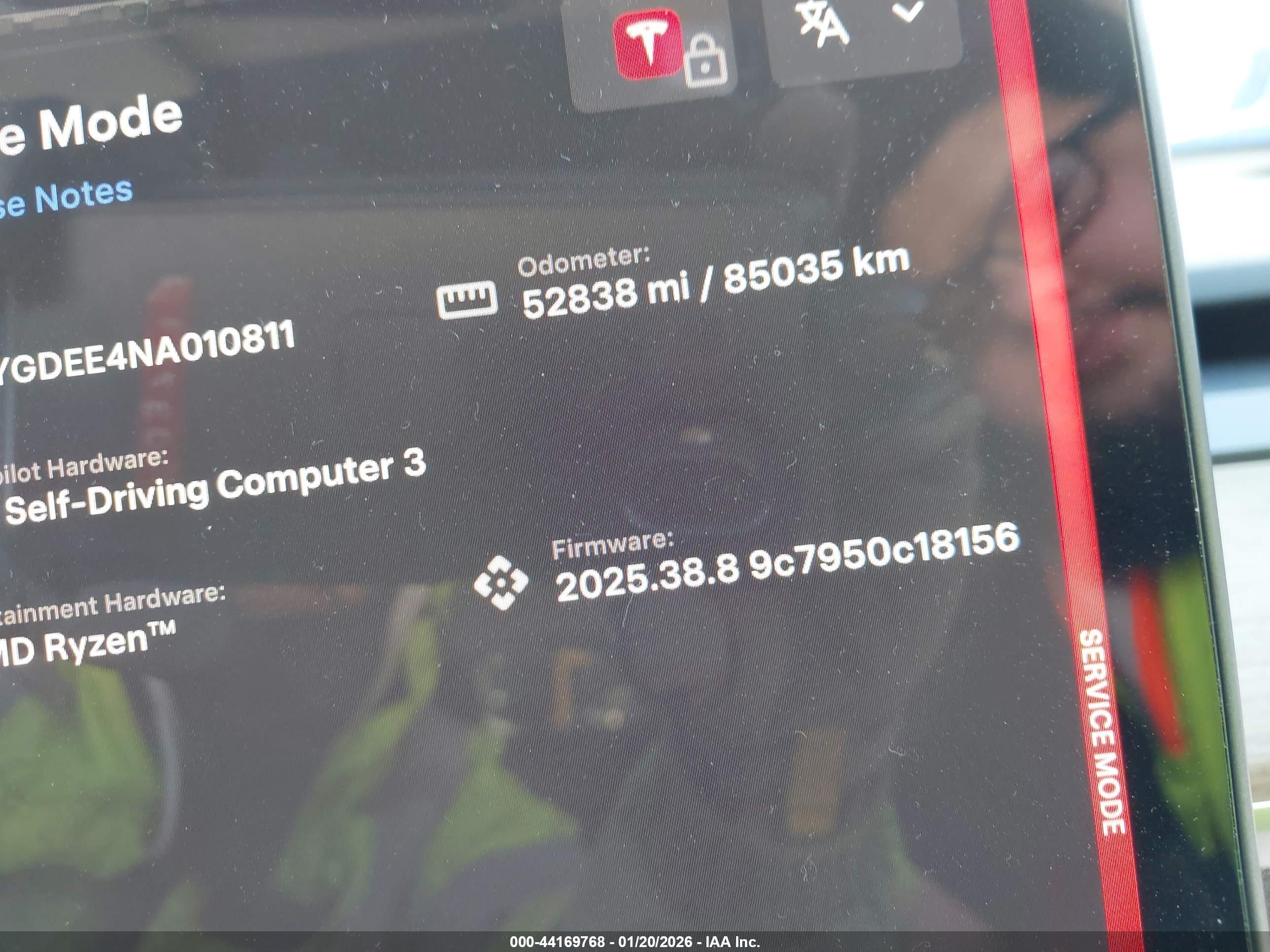 TESLA MODEL image 7