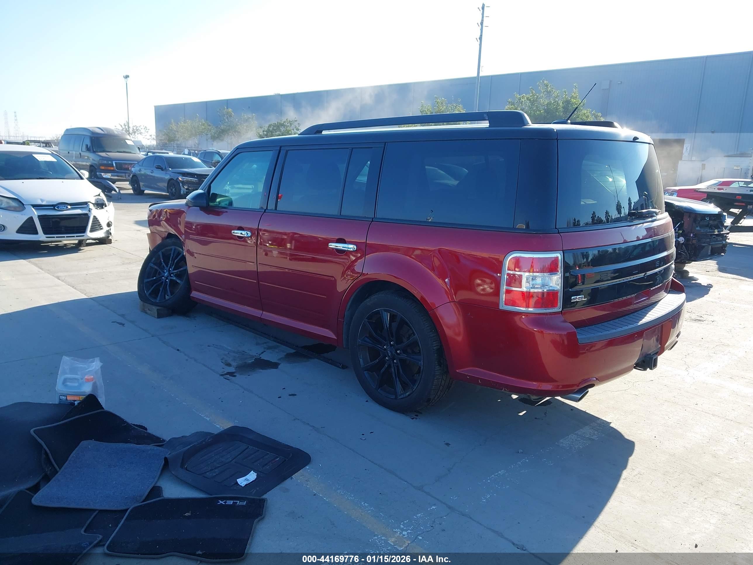 FORD FLEX image 3