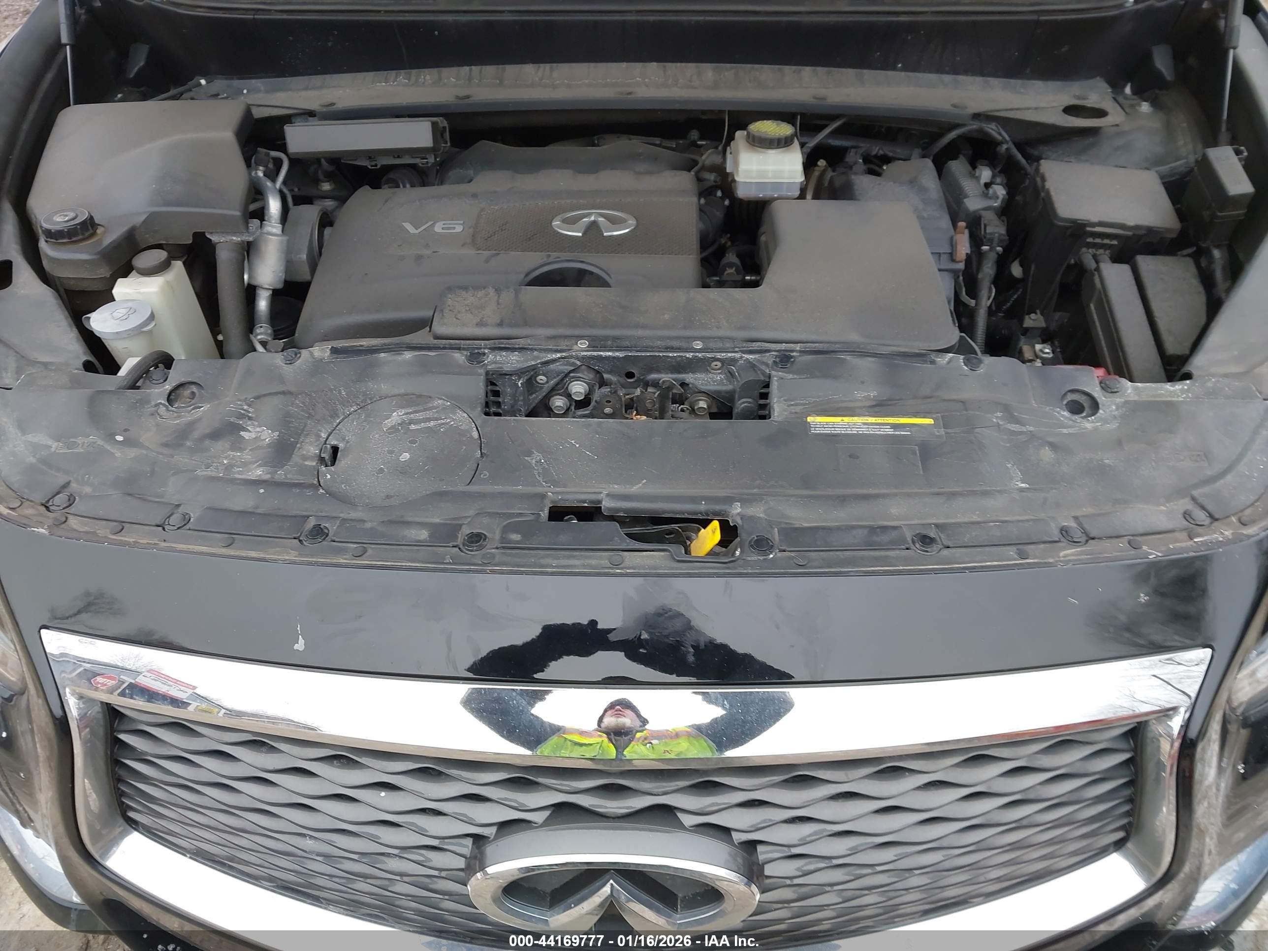 INFINITI QX60 image 10