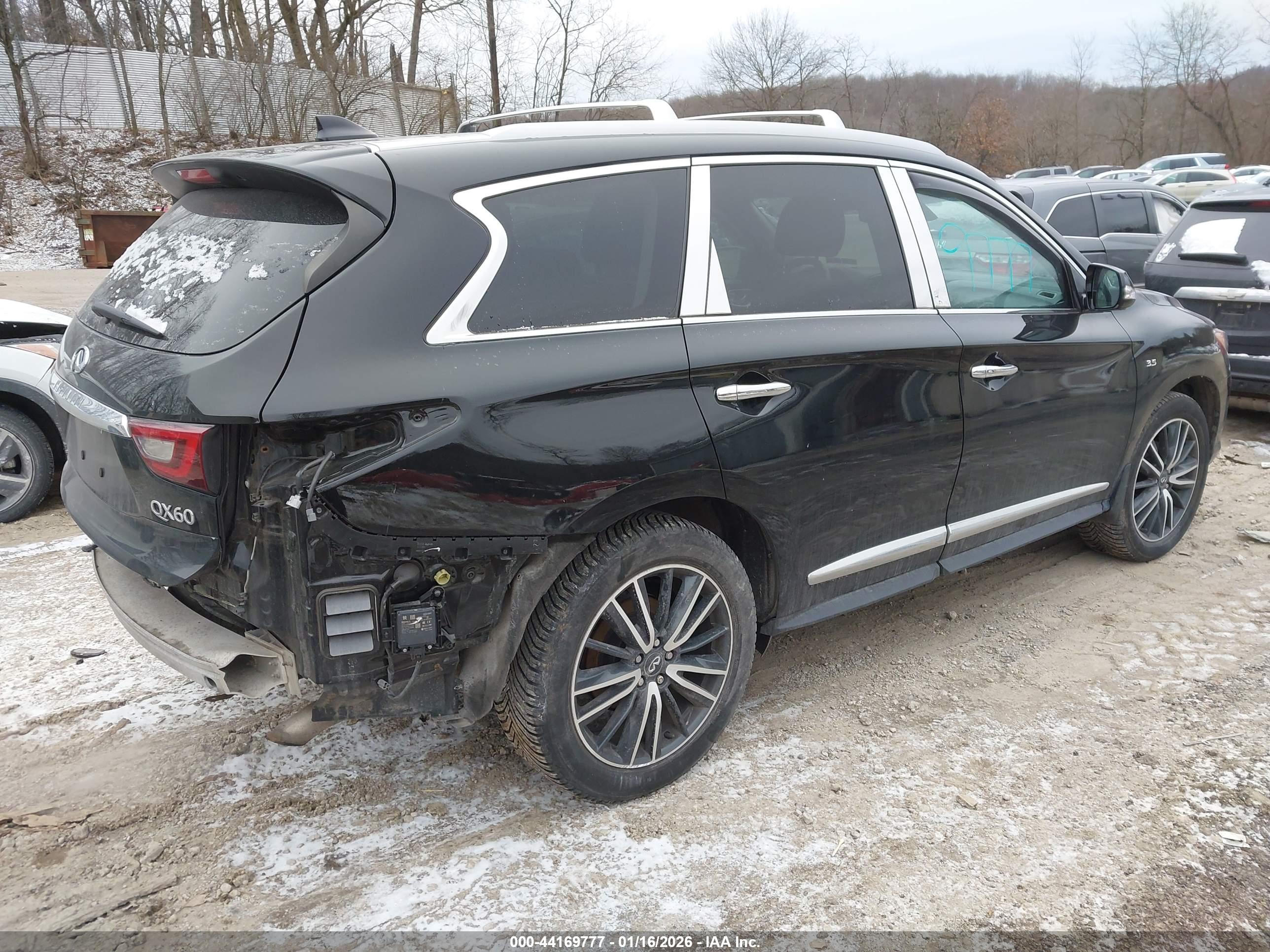 INFINITI QX60 image 4