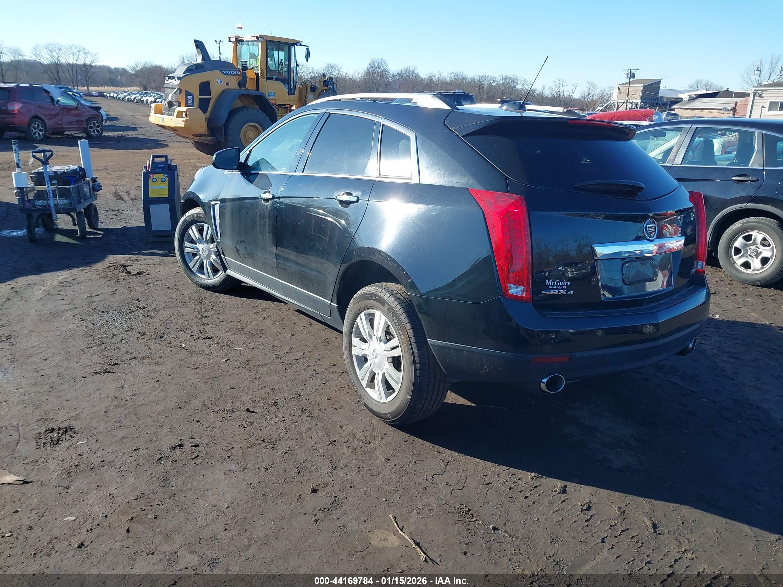 CADILLAC SRX image 3