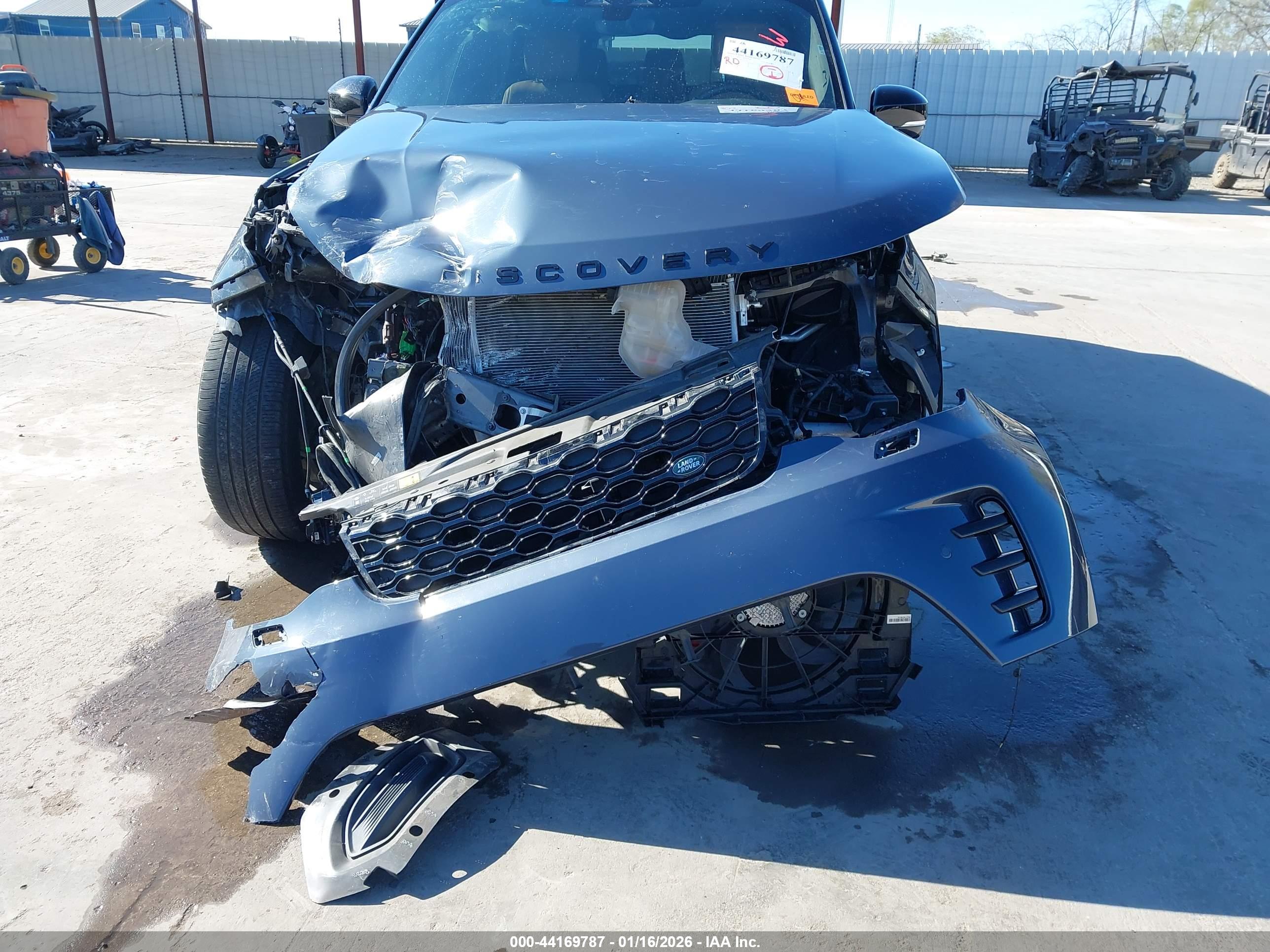 LAND ROVER image 6