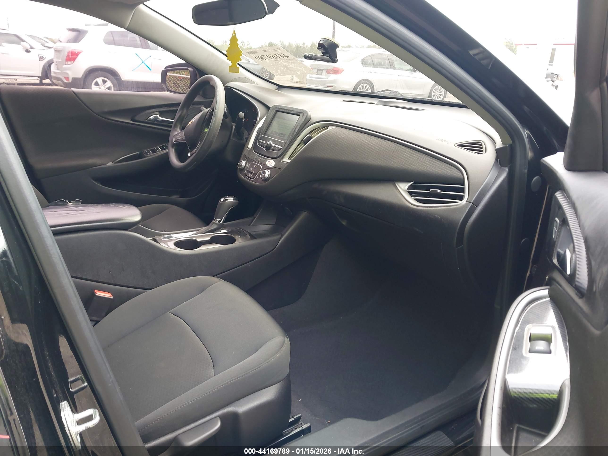 CHEVROLET MALIBU image 5