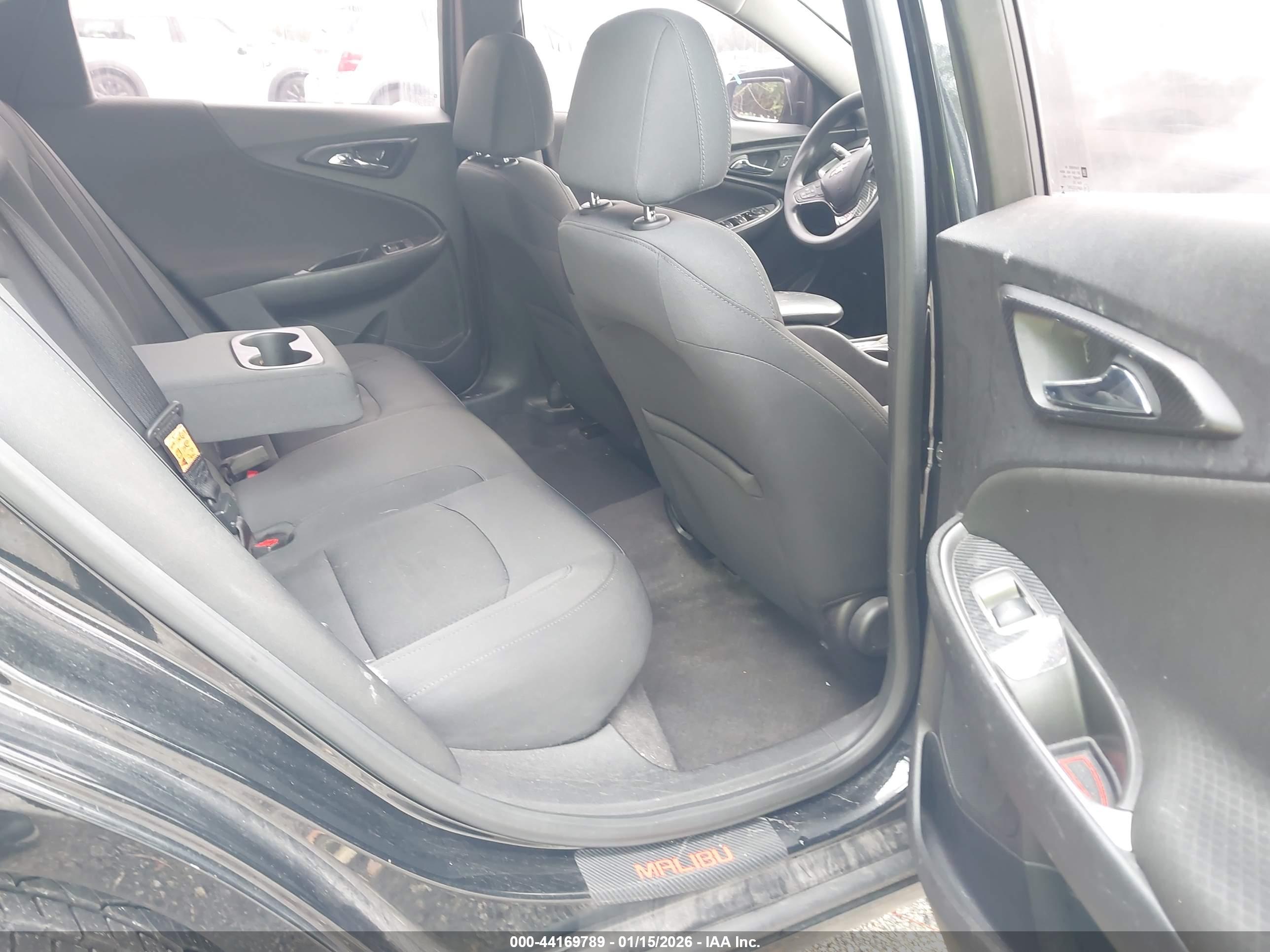 CHEVROLET MALIBU image 8