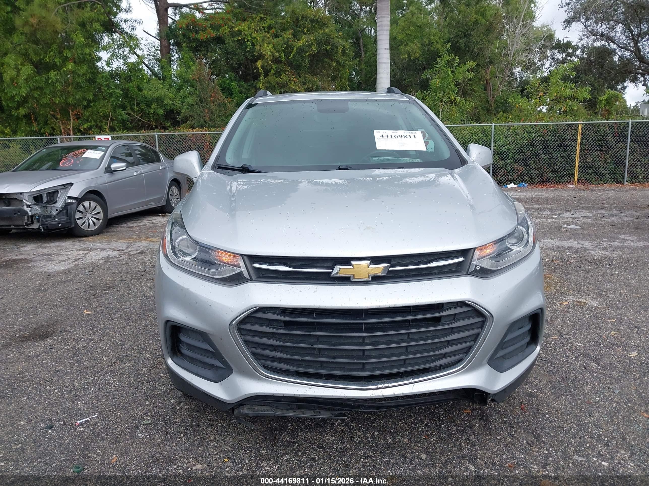 CHEVROLET TRAX image 6