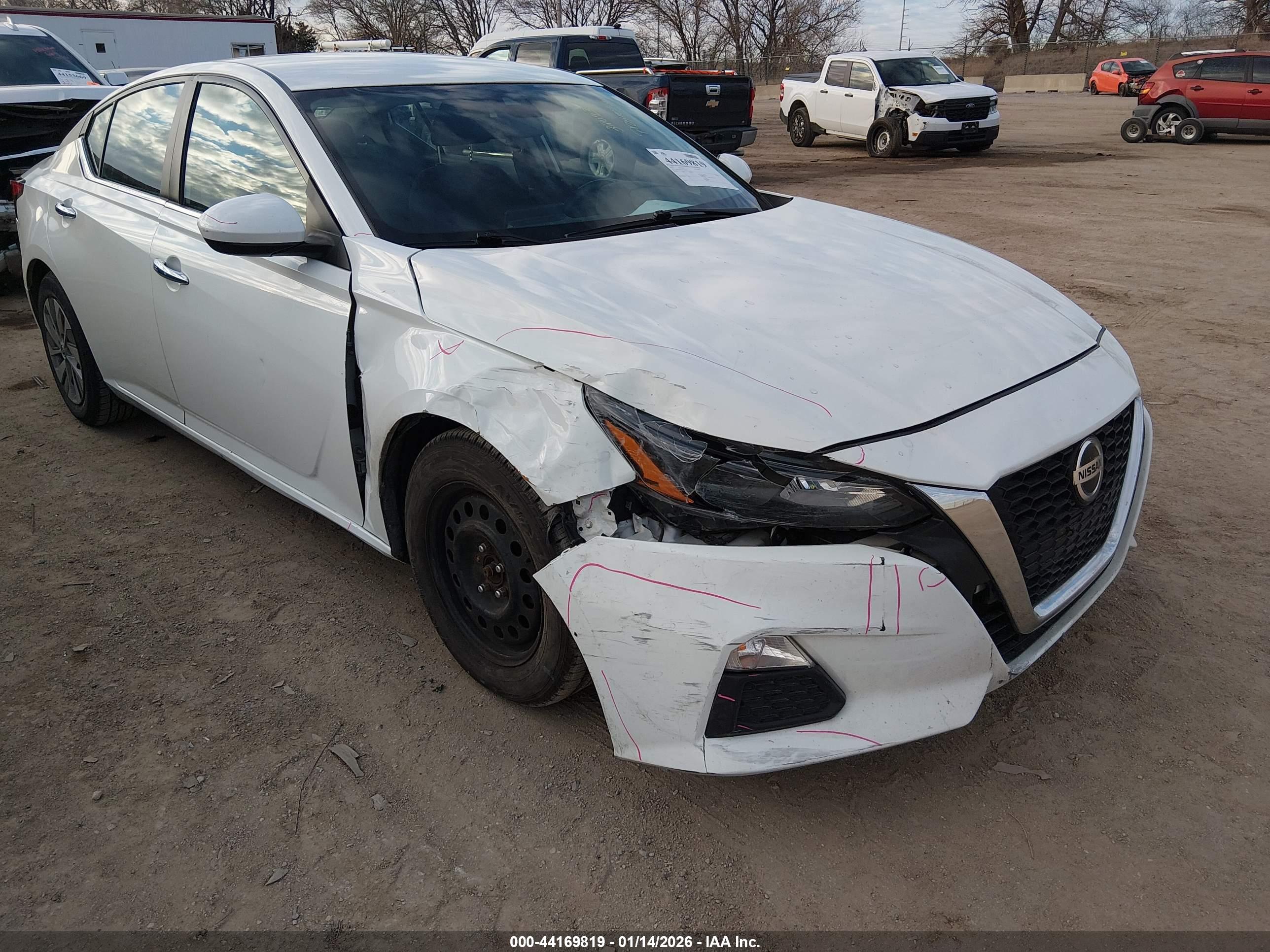 NISSAN ALTIMA image 6