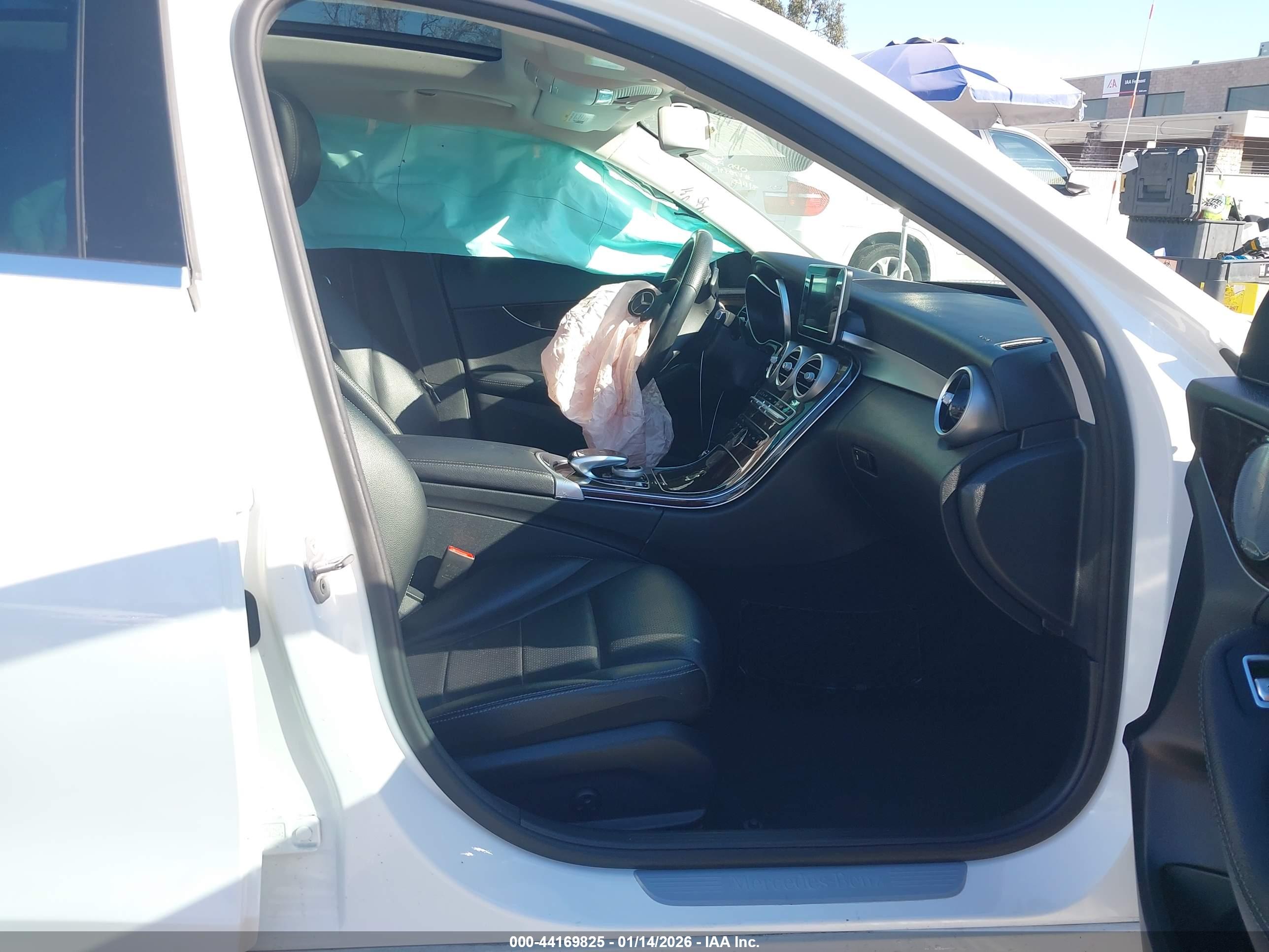 MERCEDES-BENZ C image 5