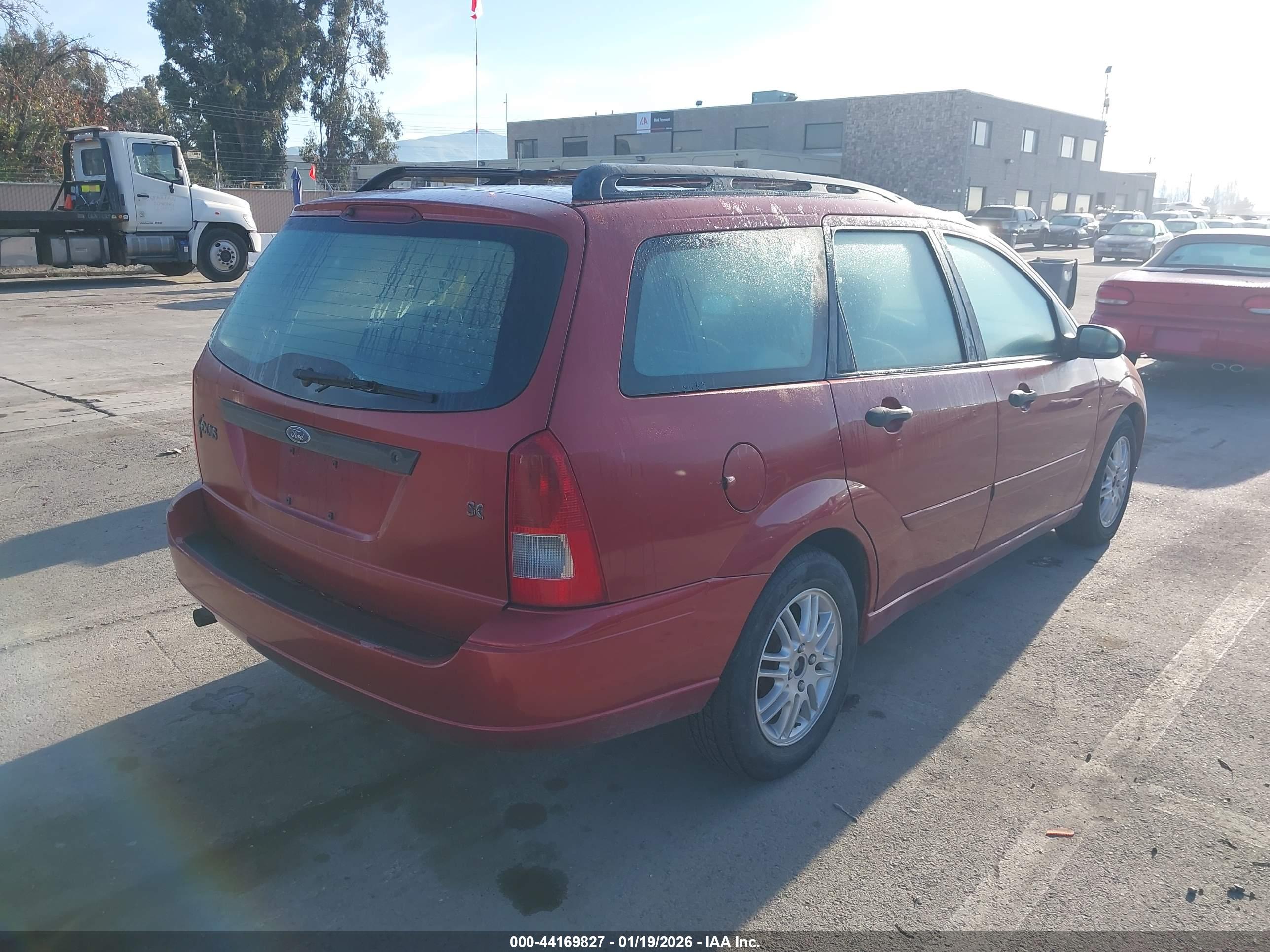 FORD FOCUS image 4