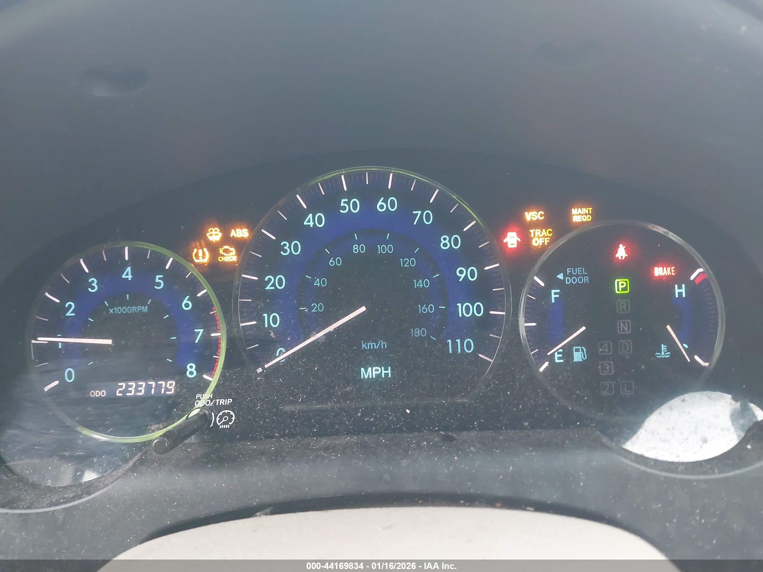 TOYOTA SIENNA image 7