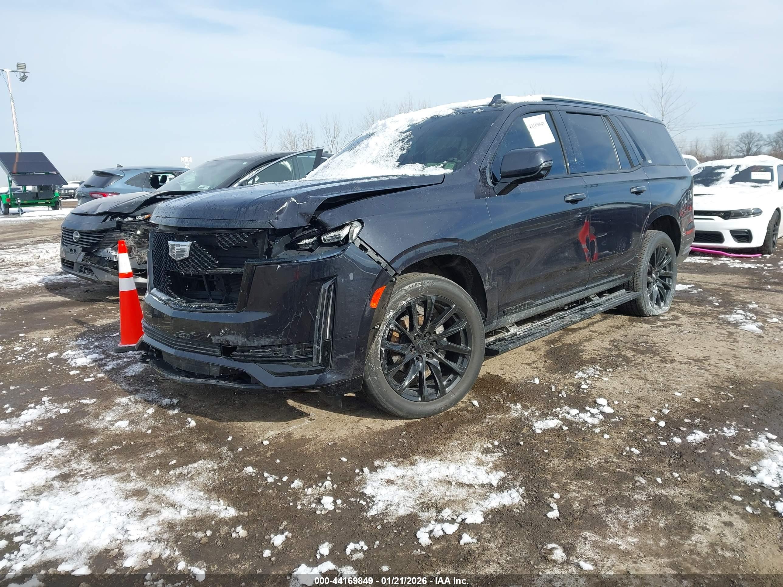CADILLAC ESCALADE image 2