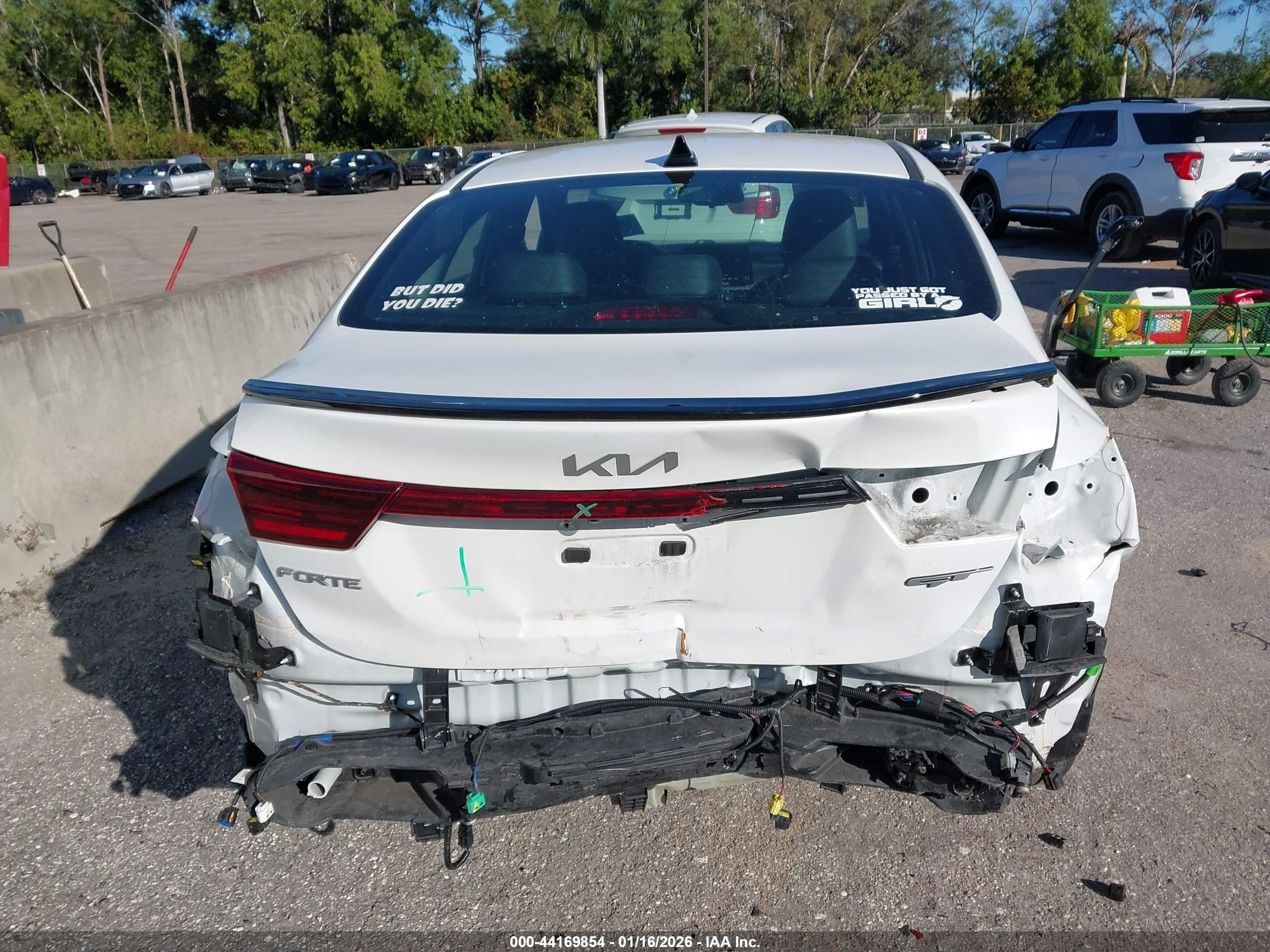 KIA FORTE image 6