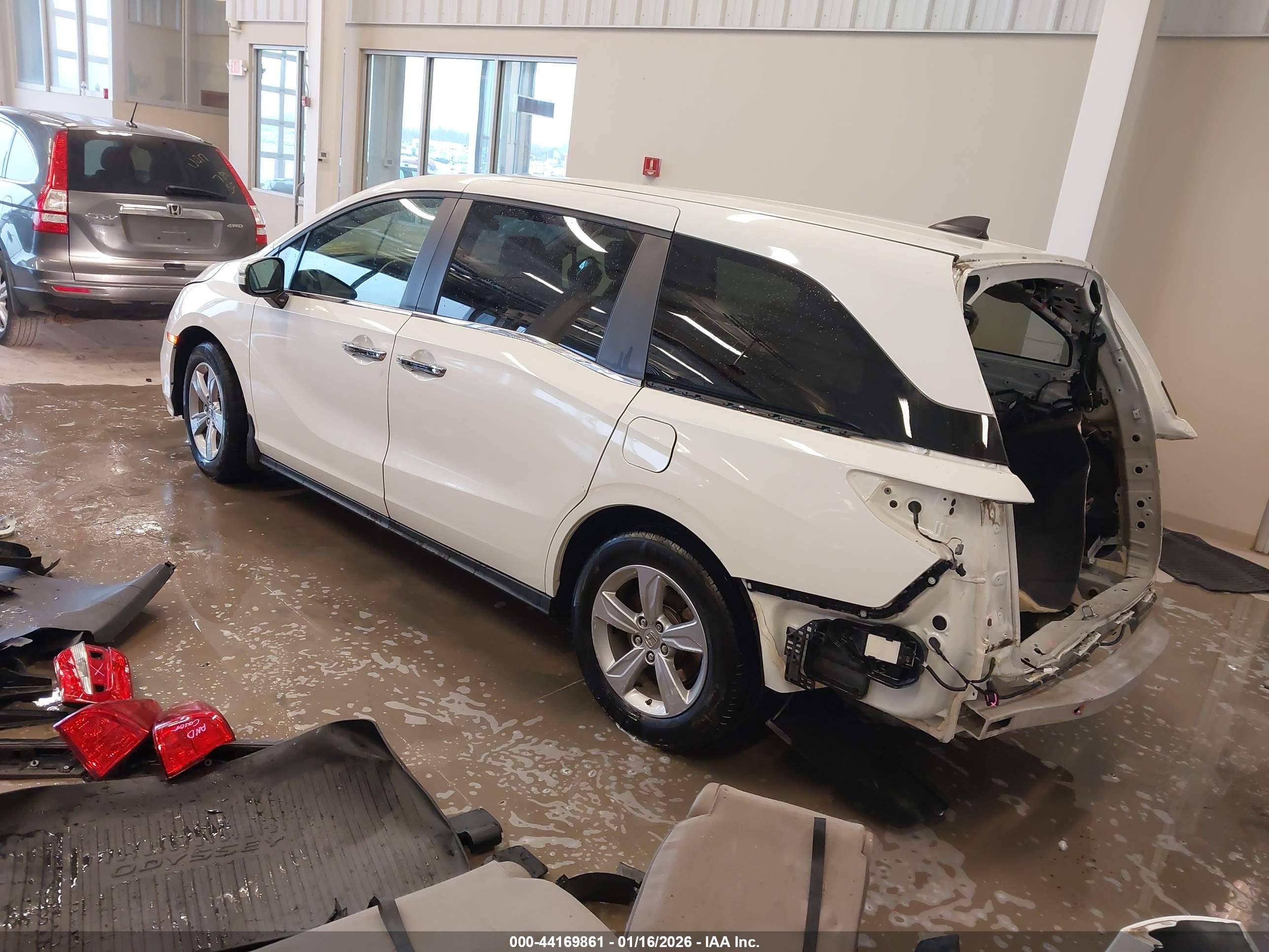 HONDA ODYSSEY image 3